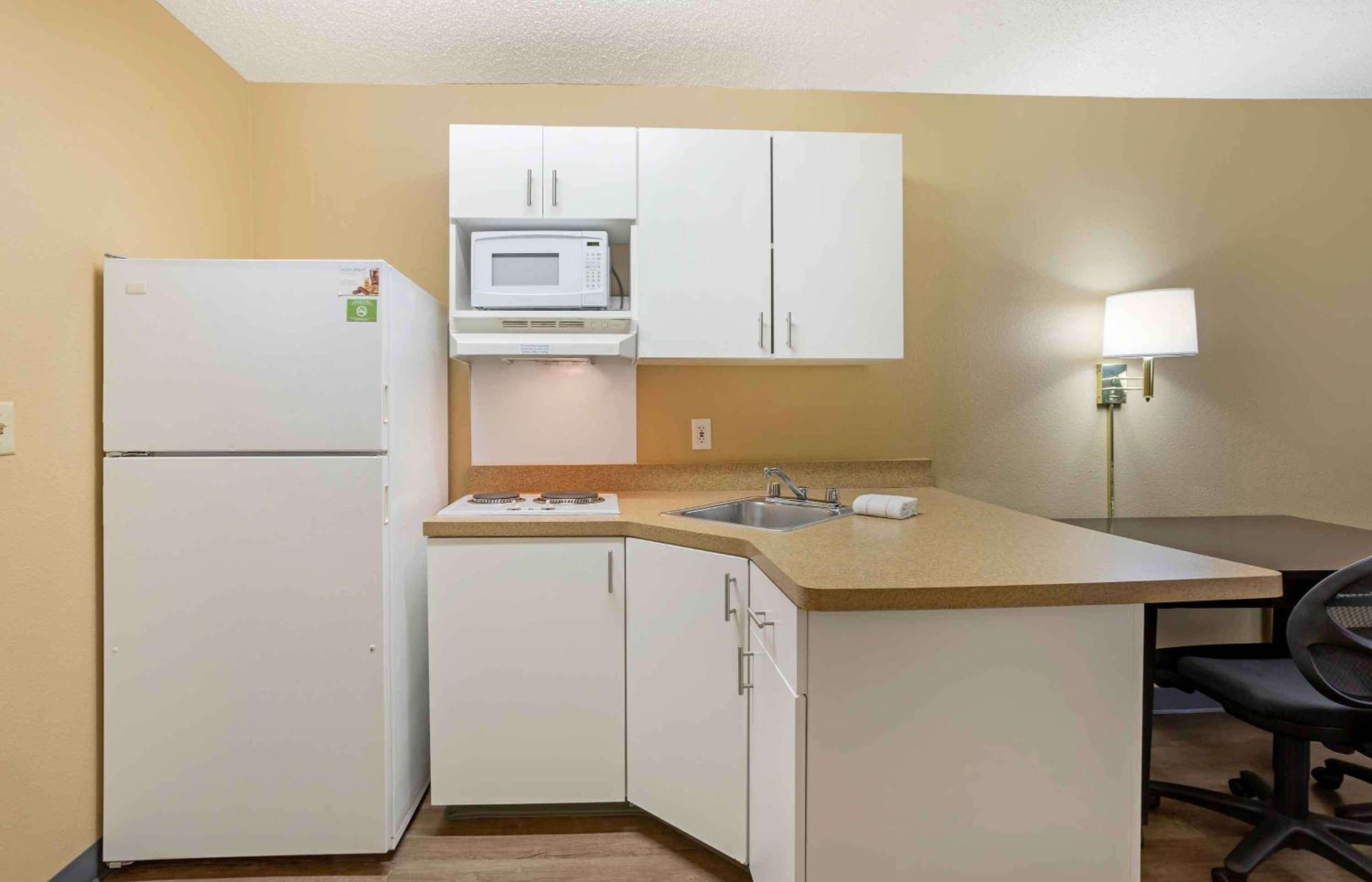 Studio with 2 Double Beds - Non-Smoking - Photo 7