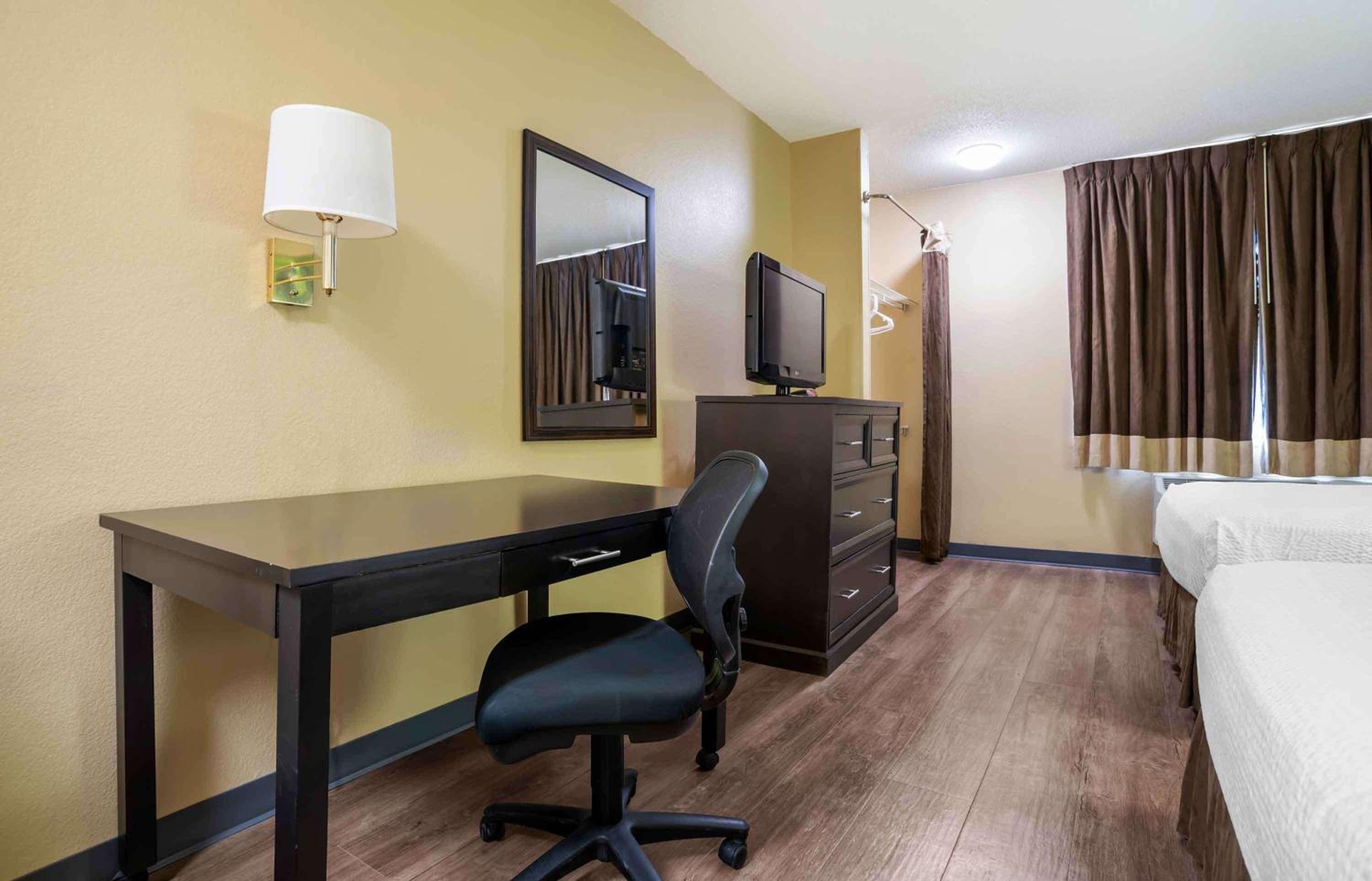 Studio with 2 Double Beds - Non-Smoking - Photo 6