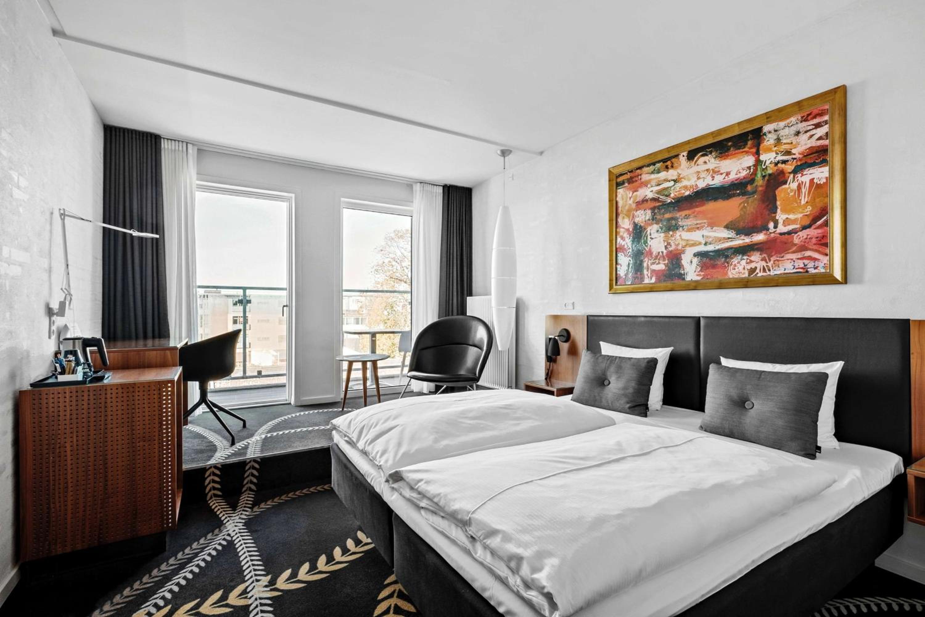 Standard Twin Room - Non-Smoking - Photo 3
