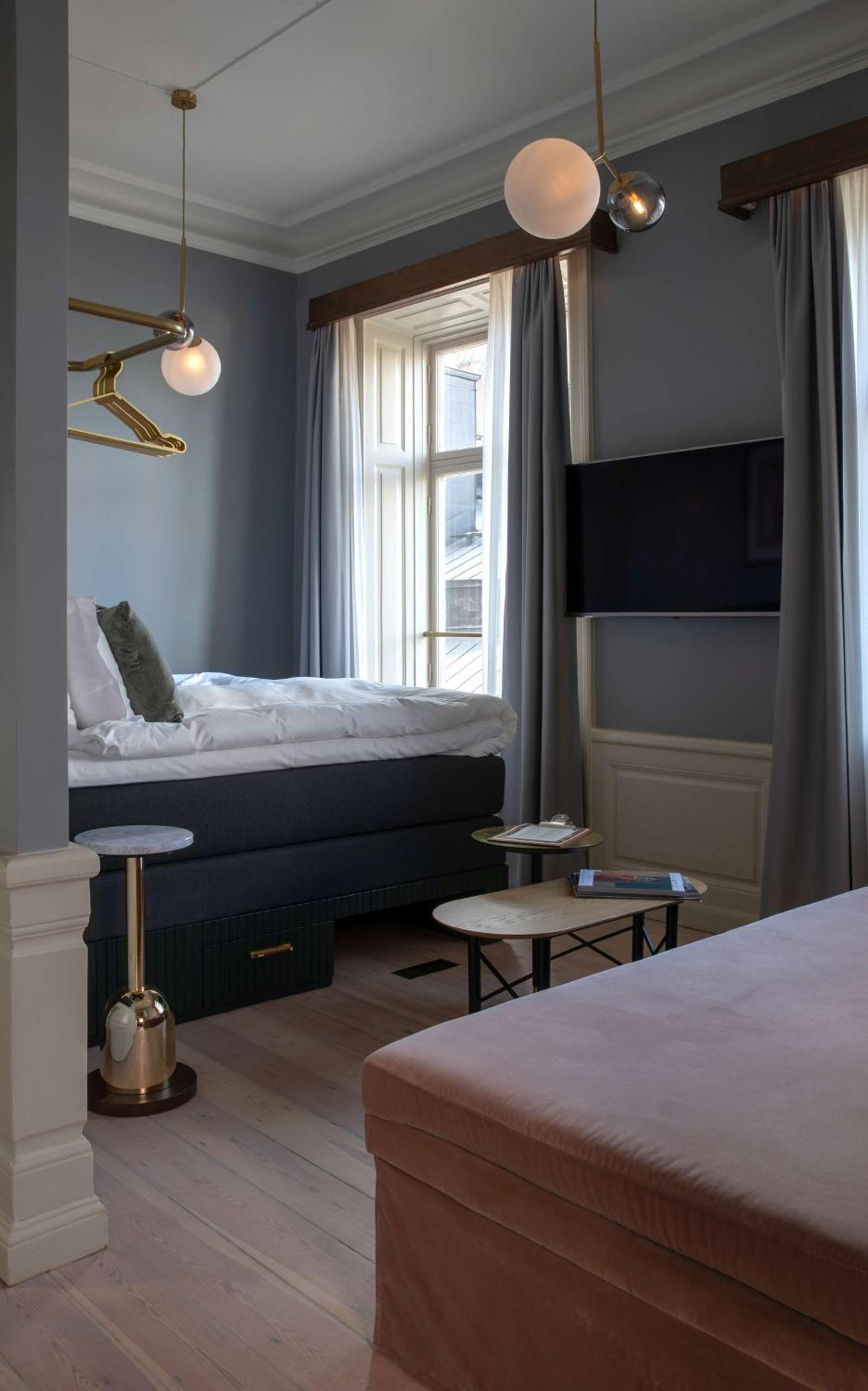 Deluxe Room - Photo 2