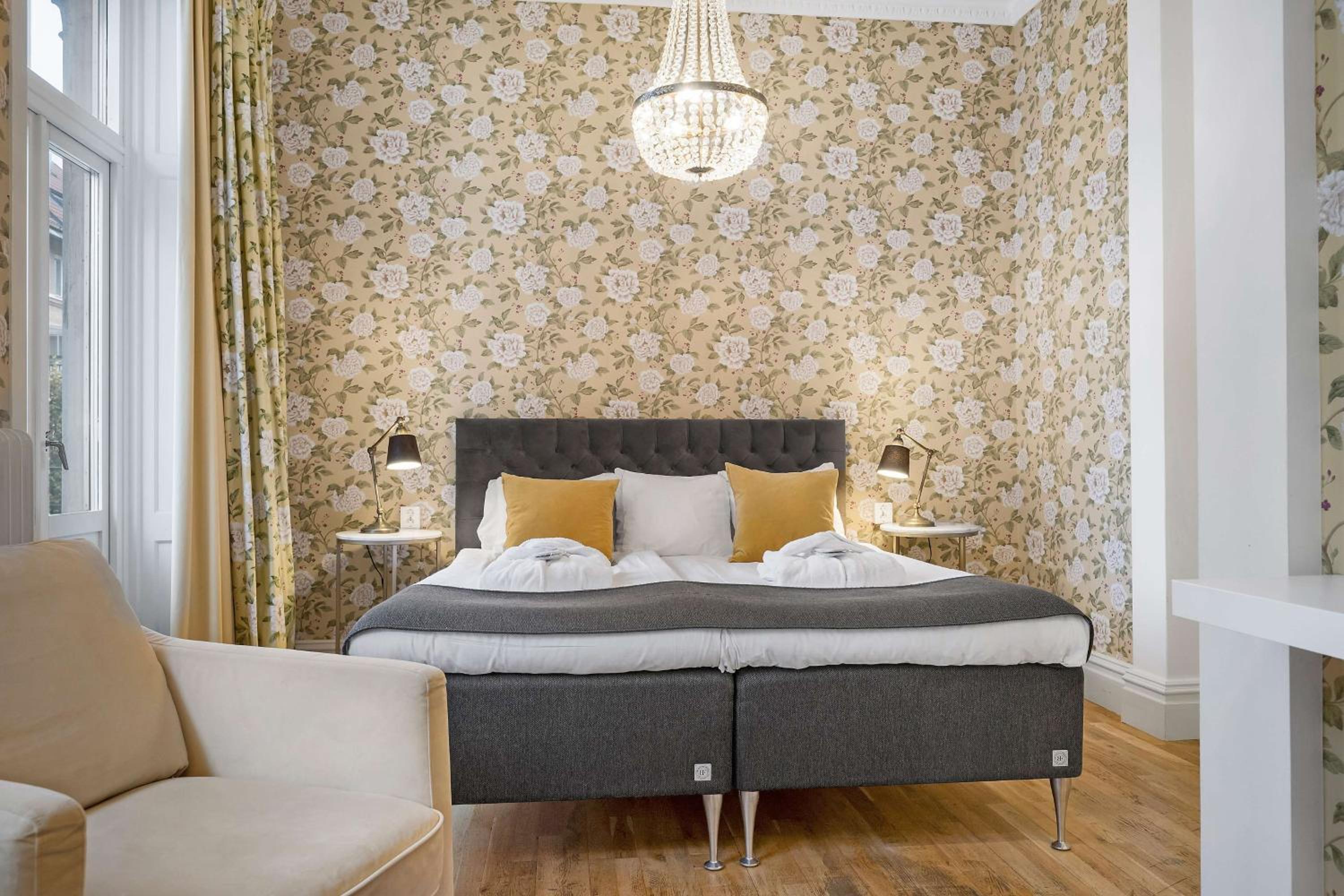 Deluxe Double Room - Photo 4