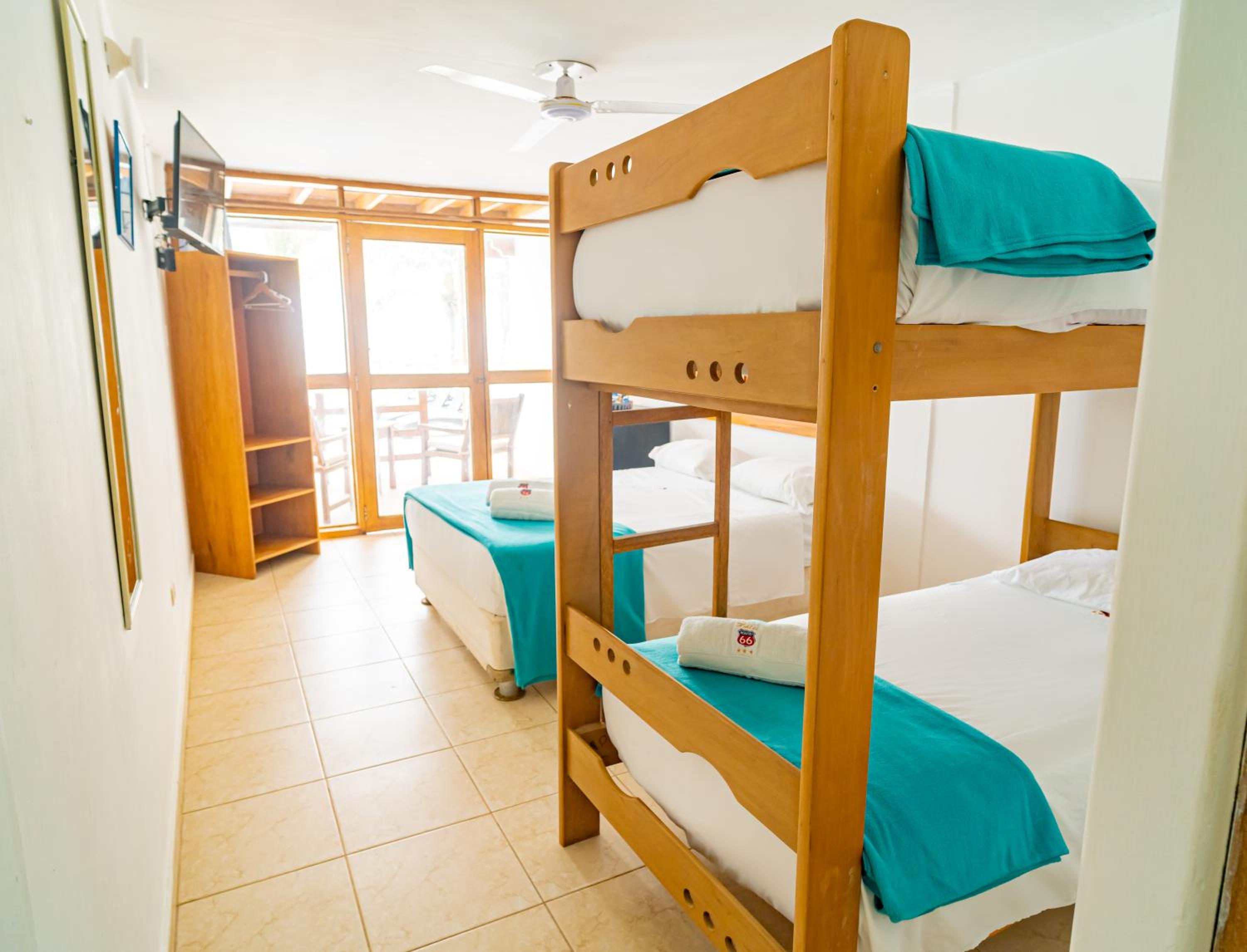 Quadruple Room with Sea View photo 1