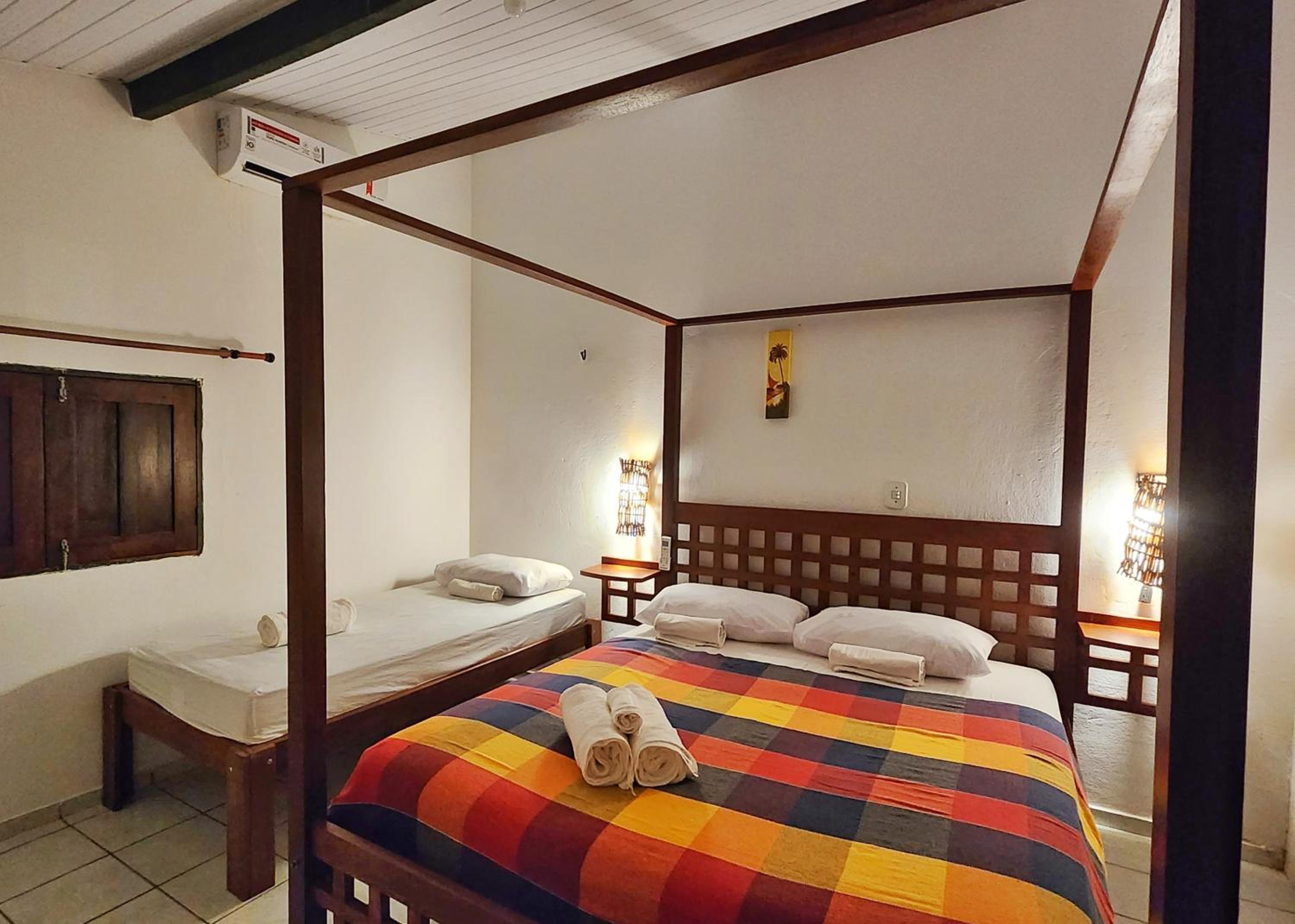 Large Double Room - Photo 1