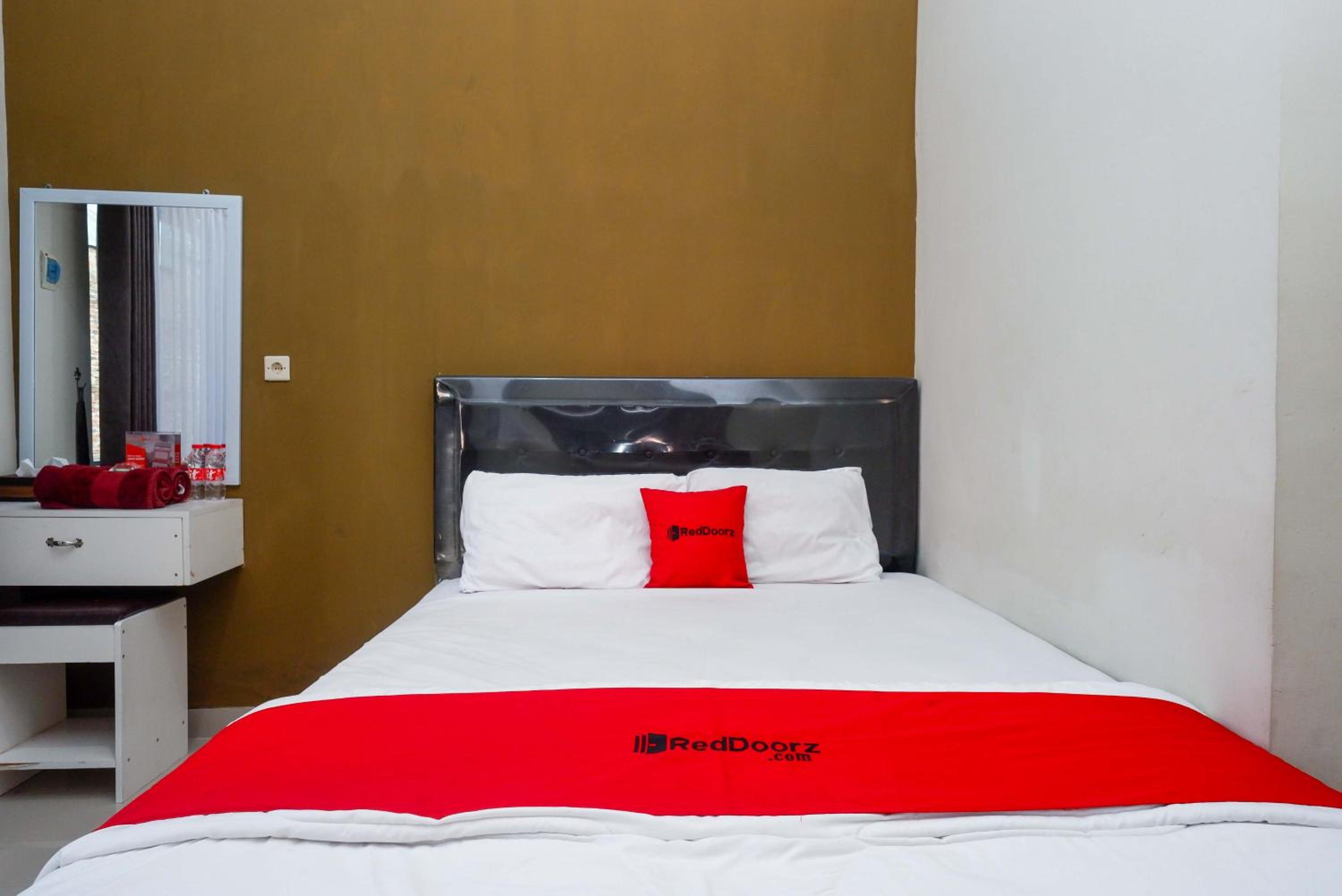 Standard Double Room - Photo 1
