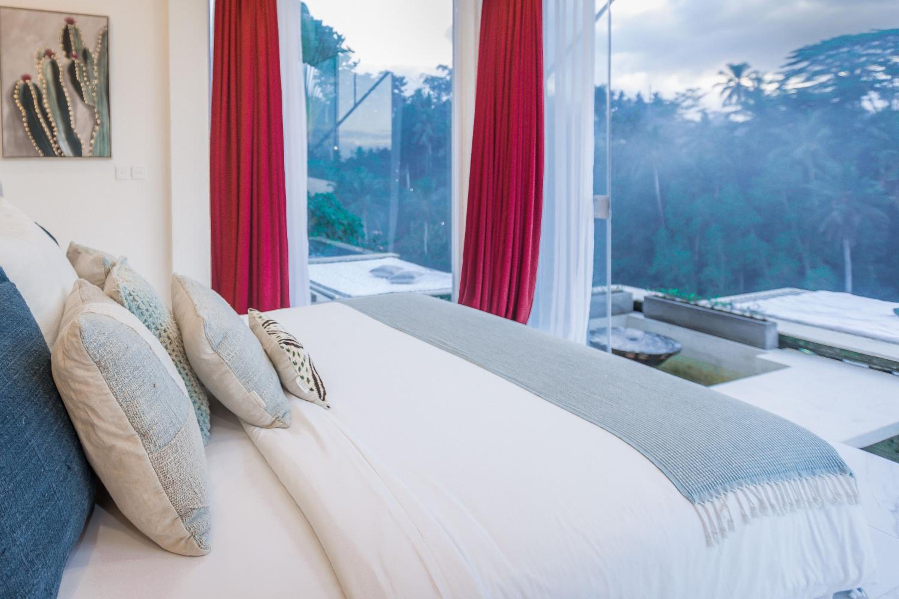 Suite with River View - Photo 12