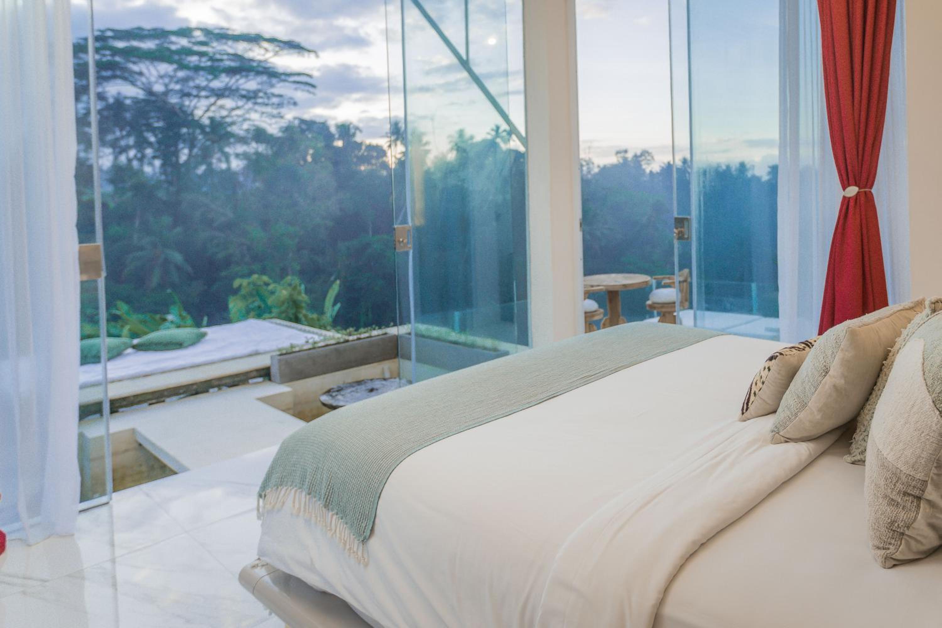 Suite with River View - Photo 9