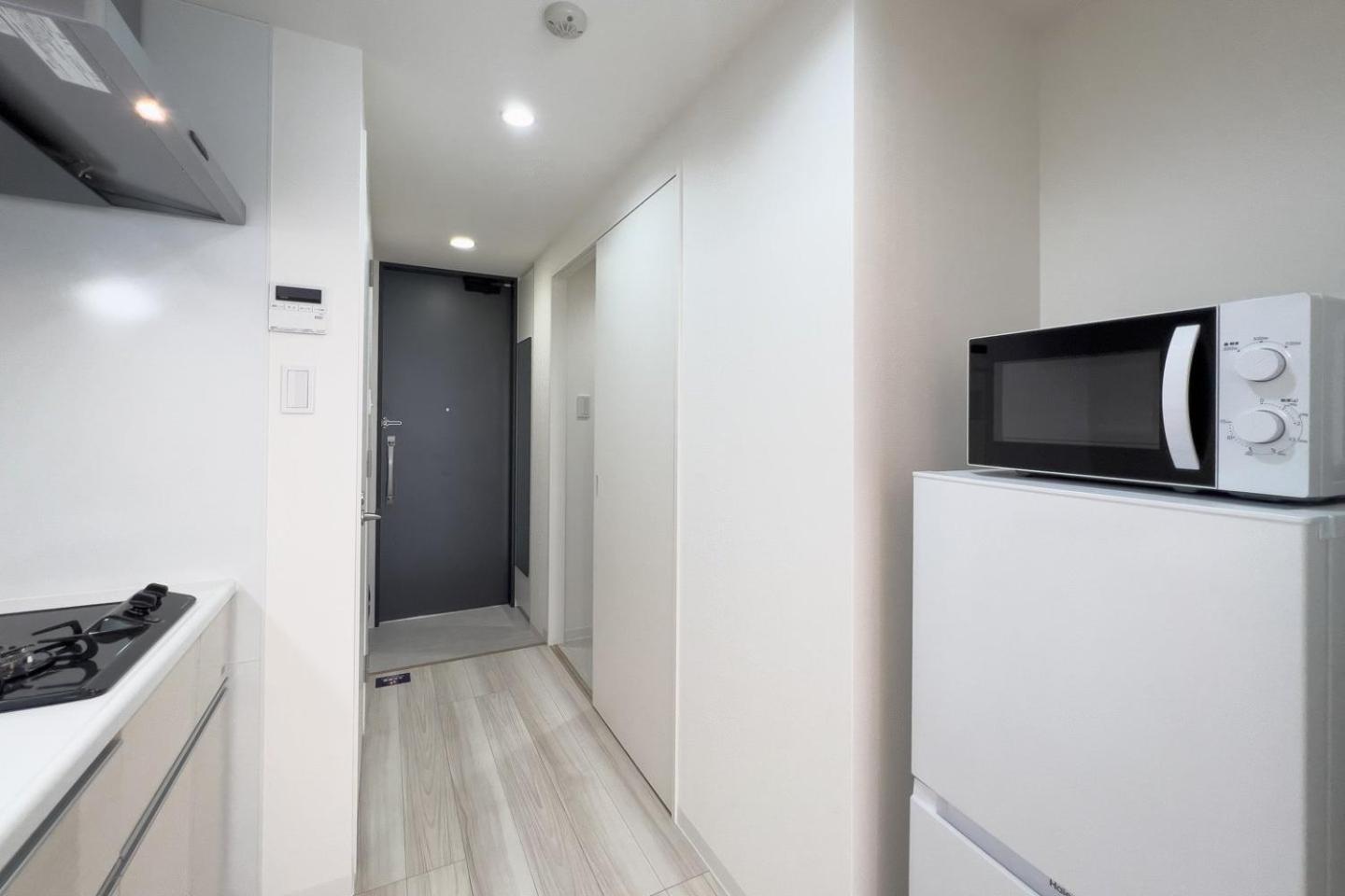 One-Bedroom Apartment photo 3