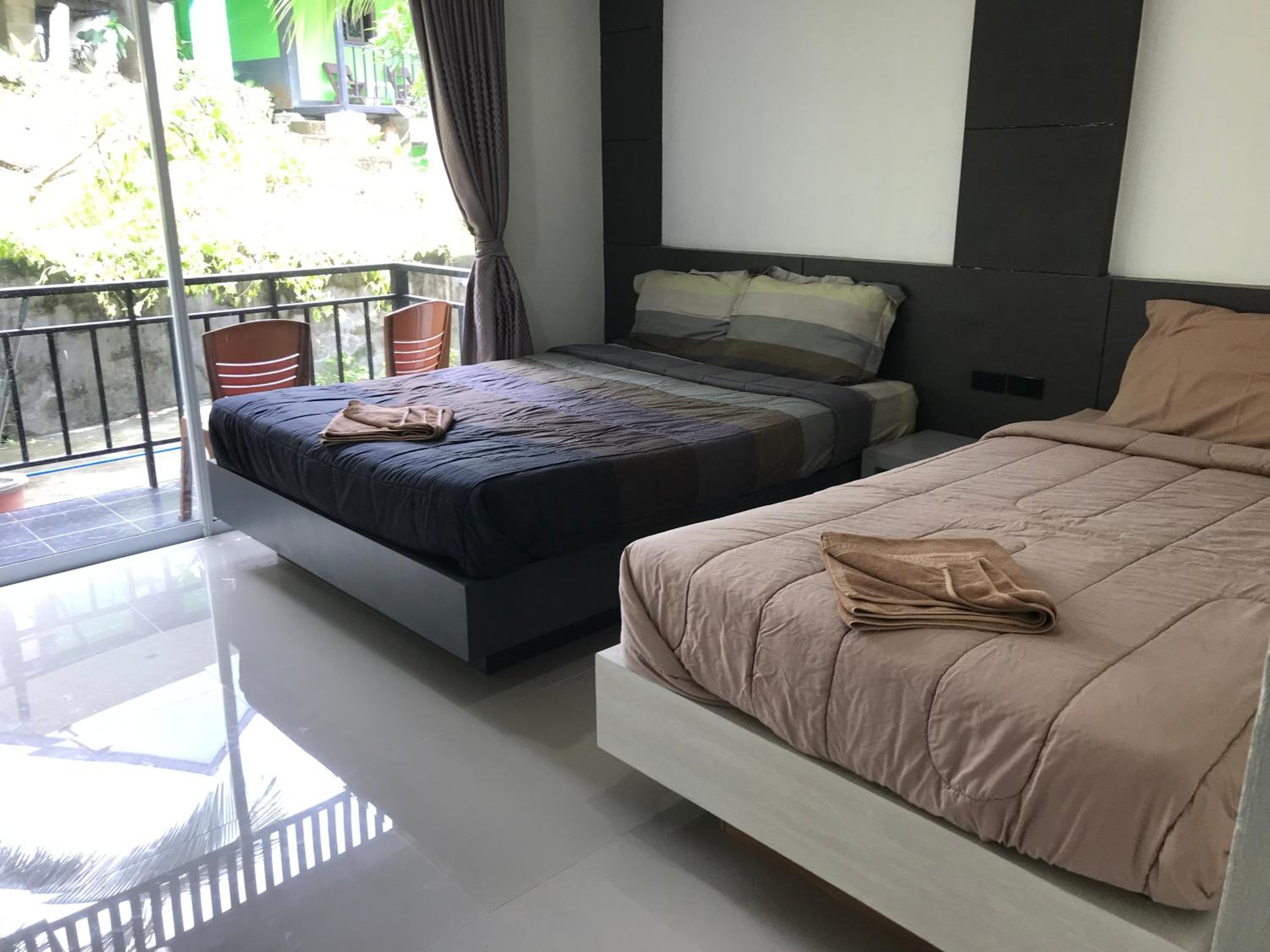 Standard Triple Room - Photo 1
