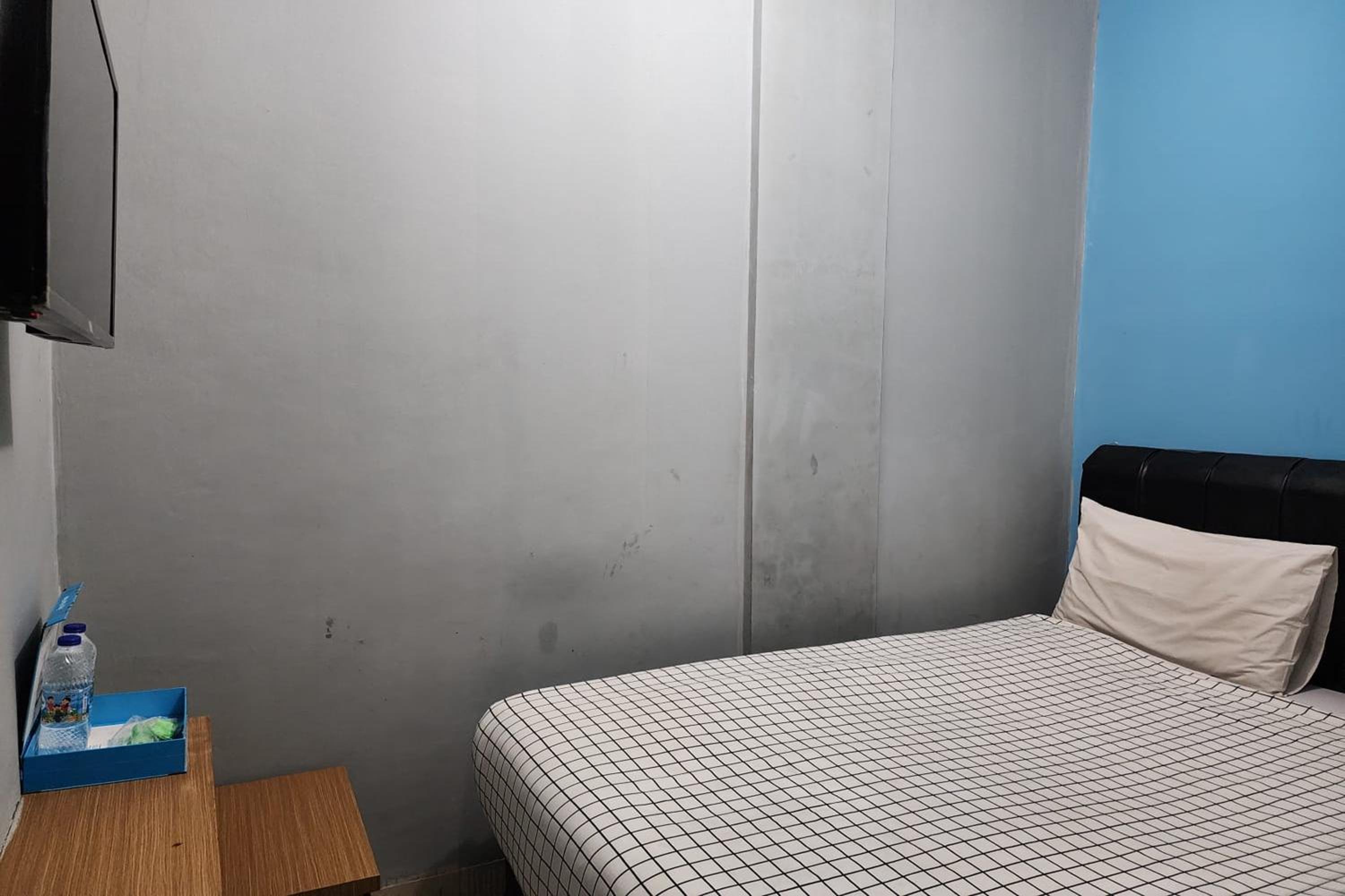 Standard Double Room - Photo 9