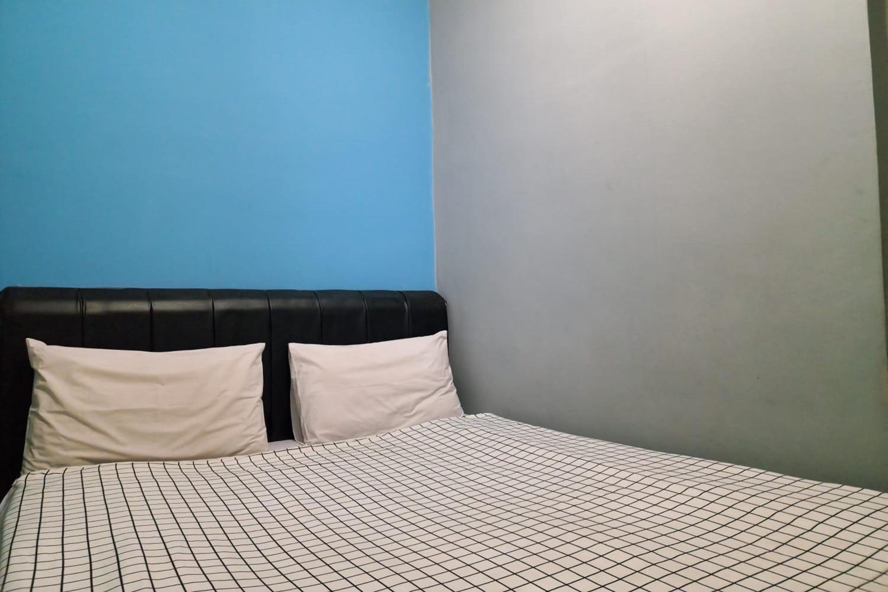 Standard Double Room - Photo 8
