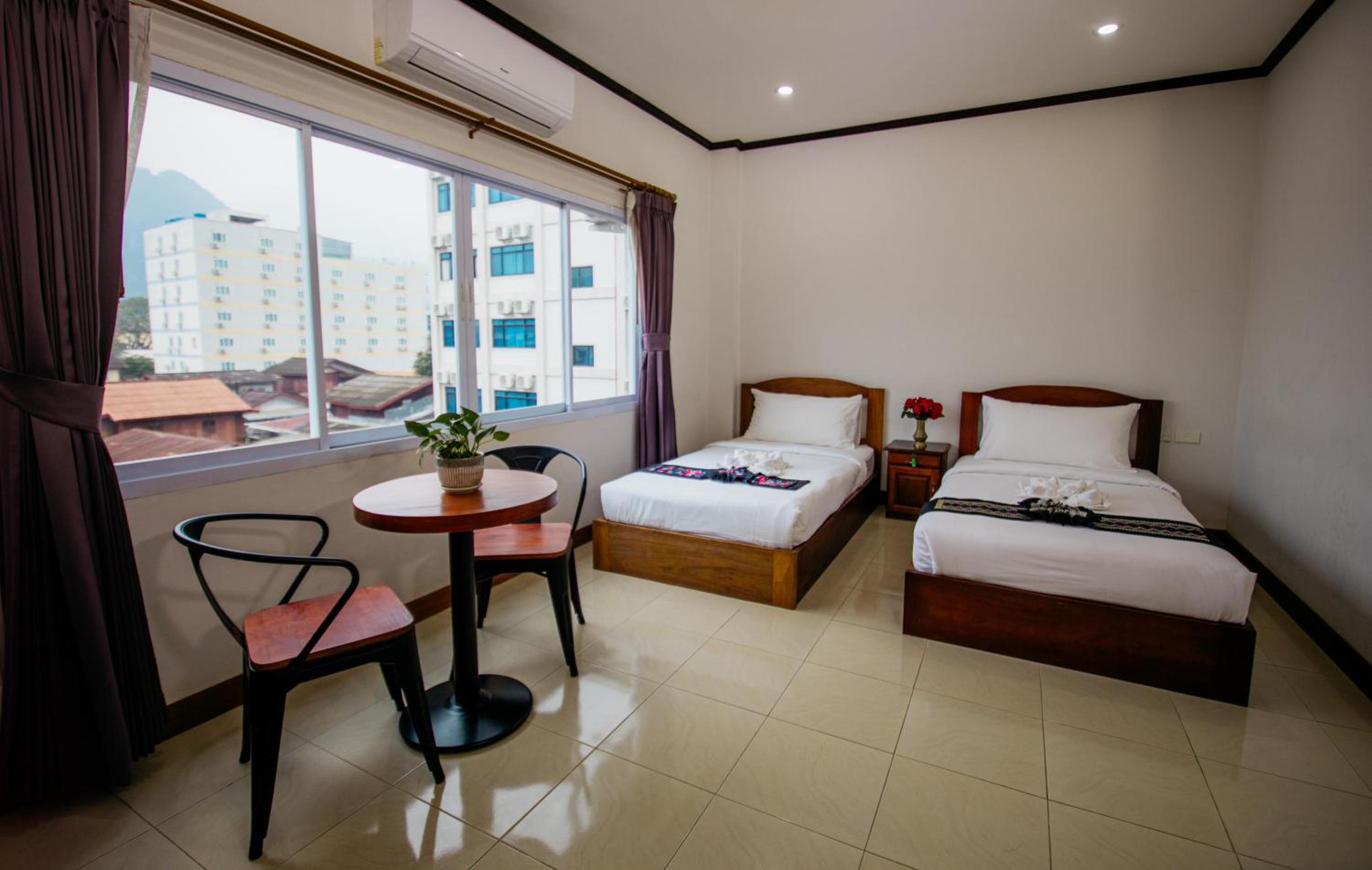 Standard Twin Room - Photo 1
