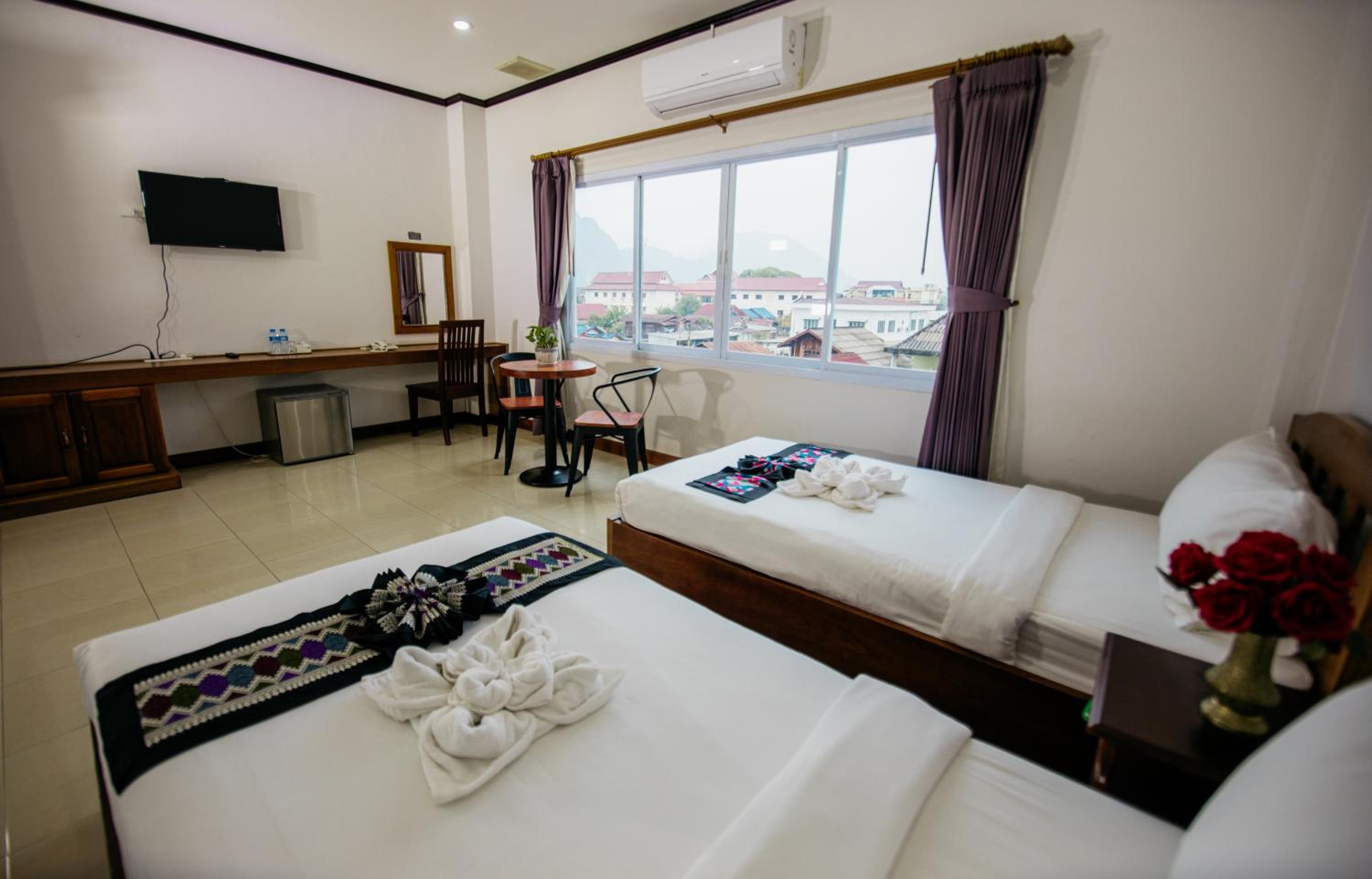 Deluxe Twin Room - Photo 1