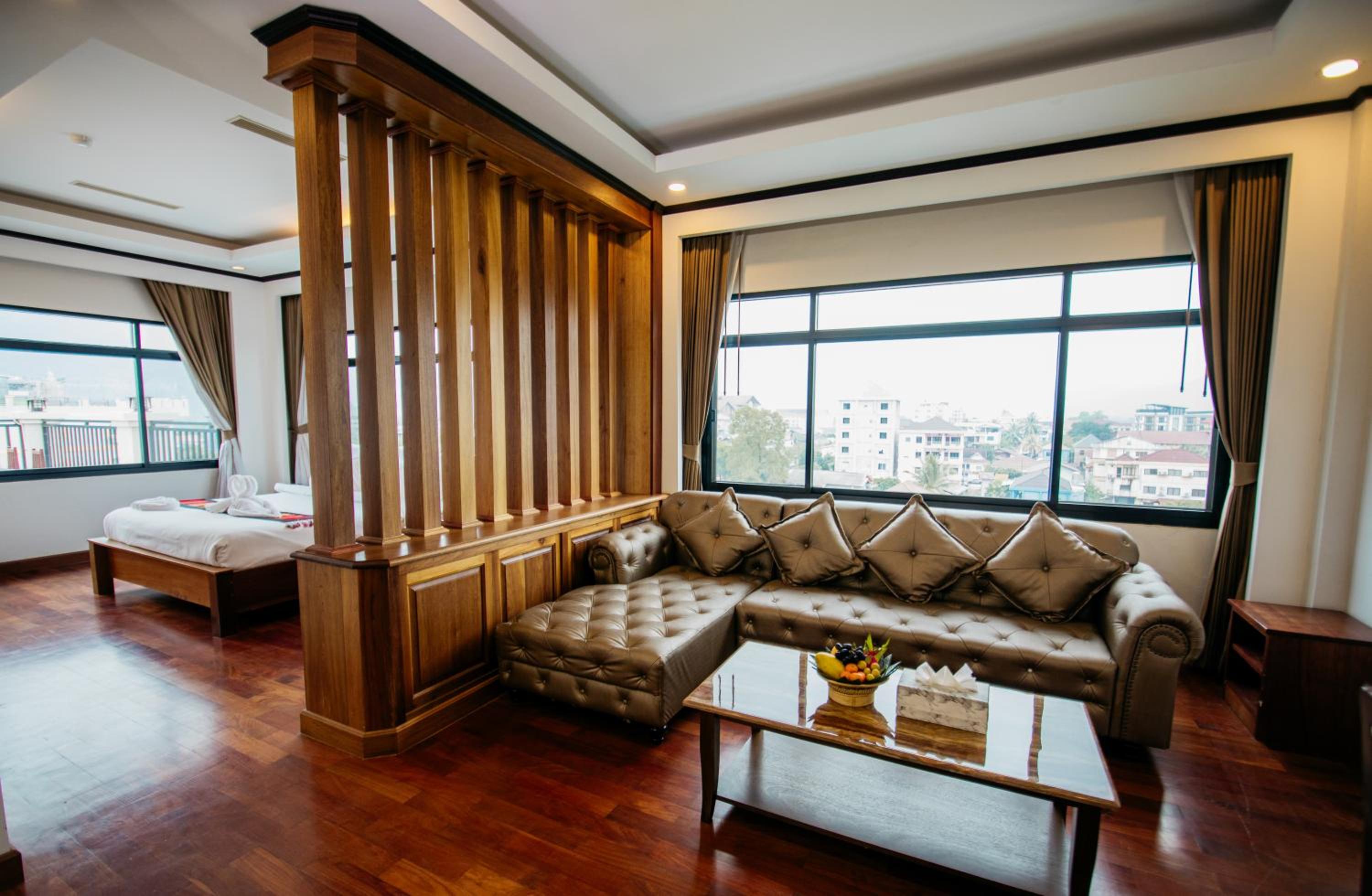 King Suite - Photo 9