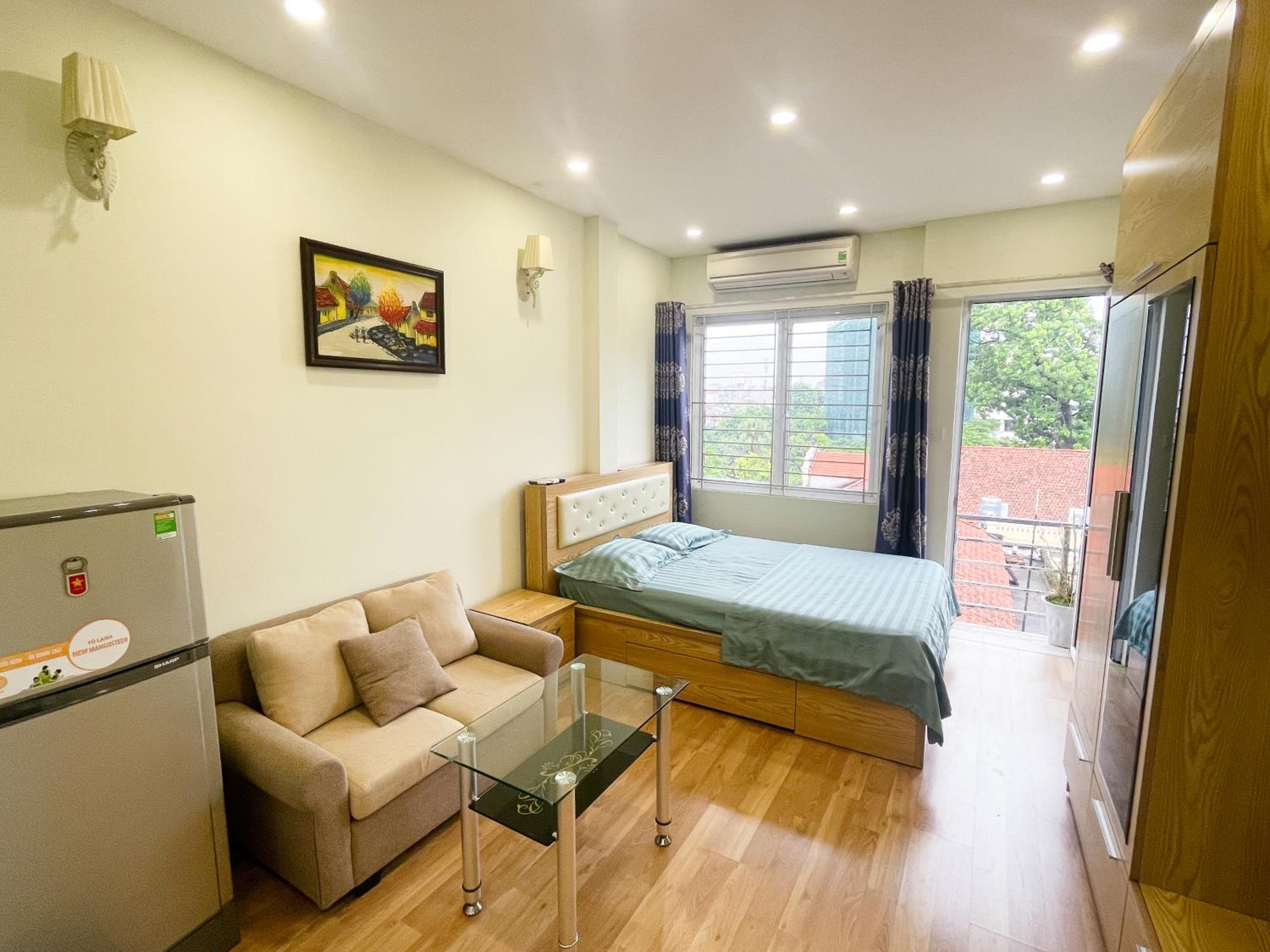 One-Bedroom Apartment