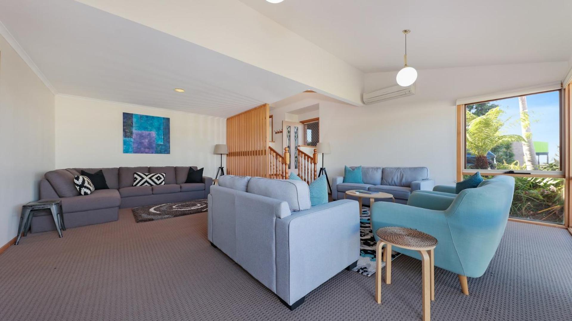 Four-Bedroom House photo 3