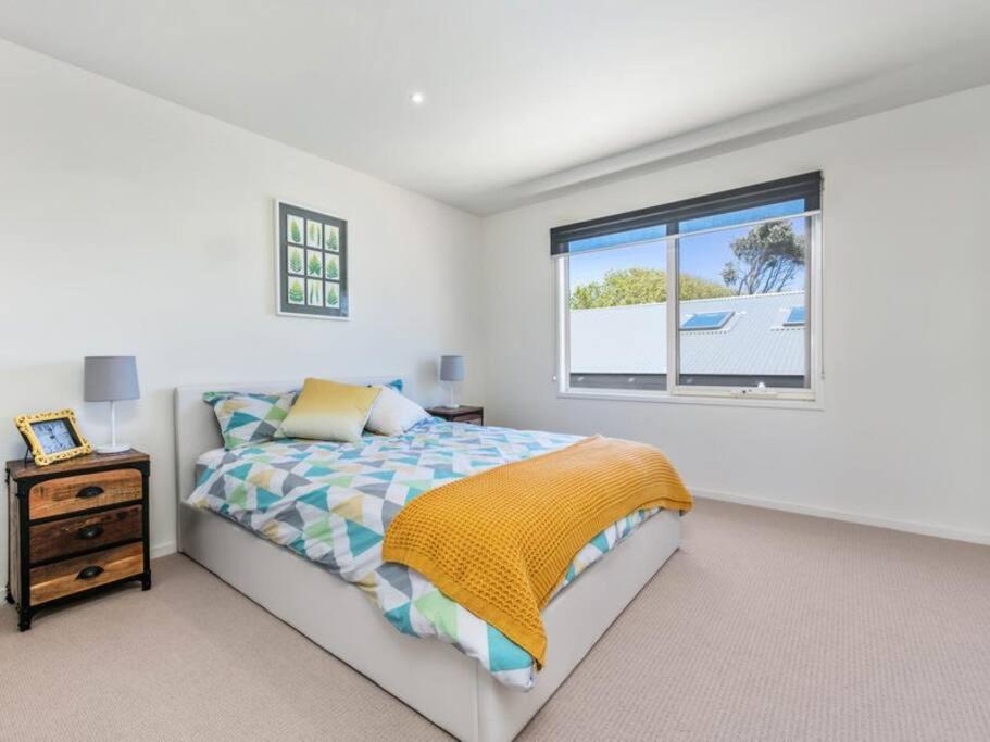 Four-Bedroom House photo 1