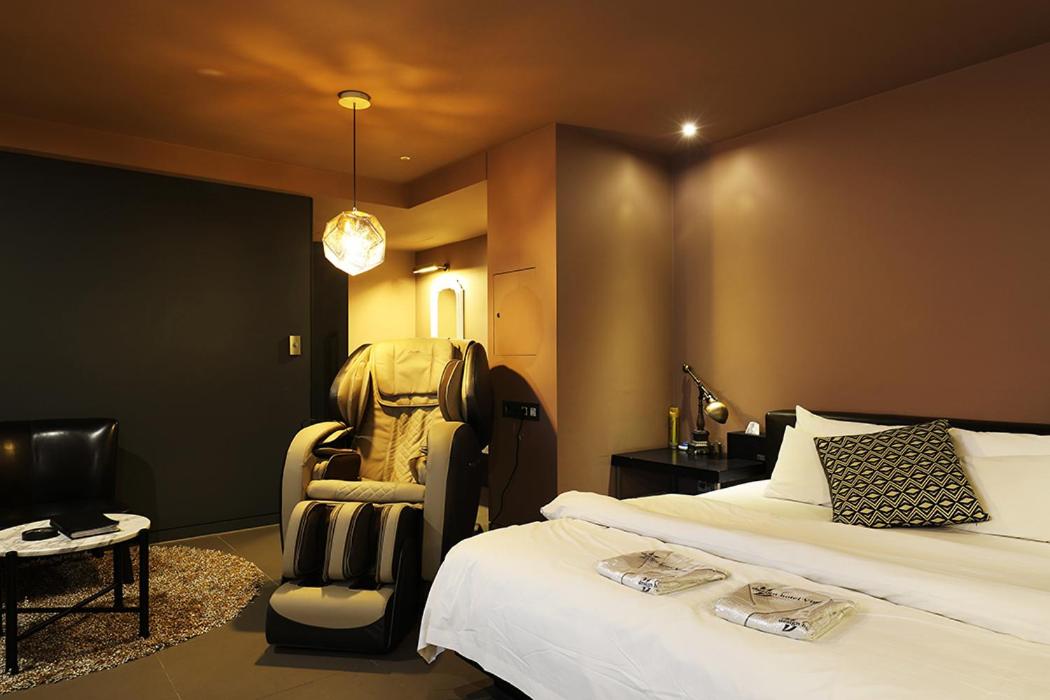 Superior King Room photo 1