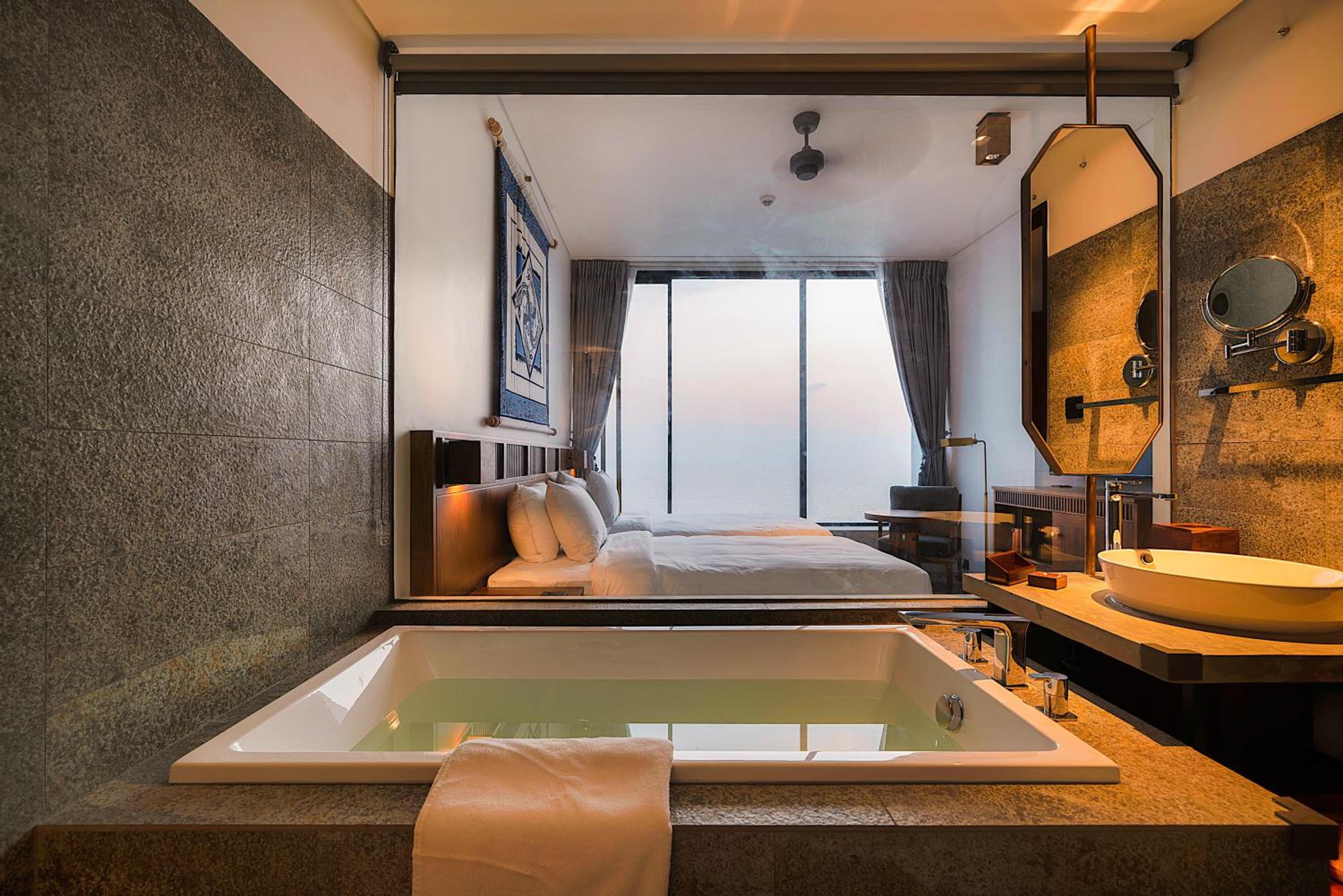 Superior Twin Sea View - Photo 4