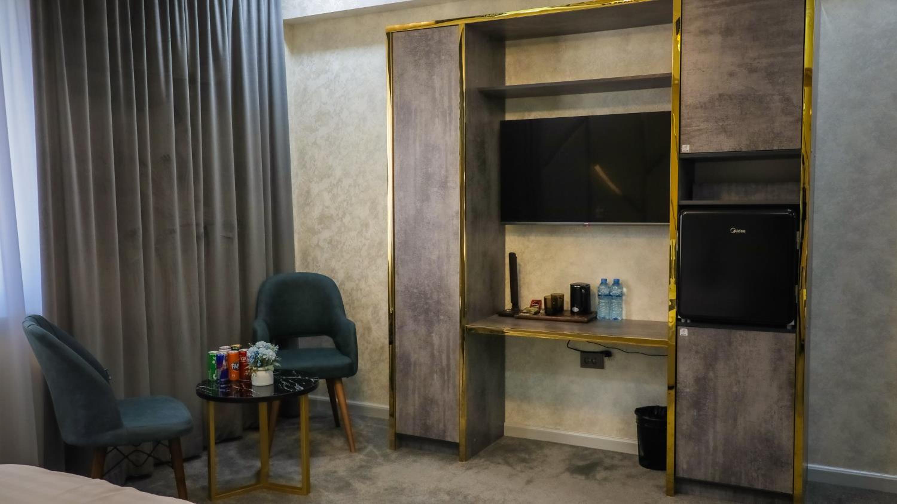 King Suite