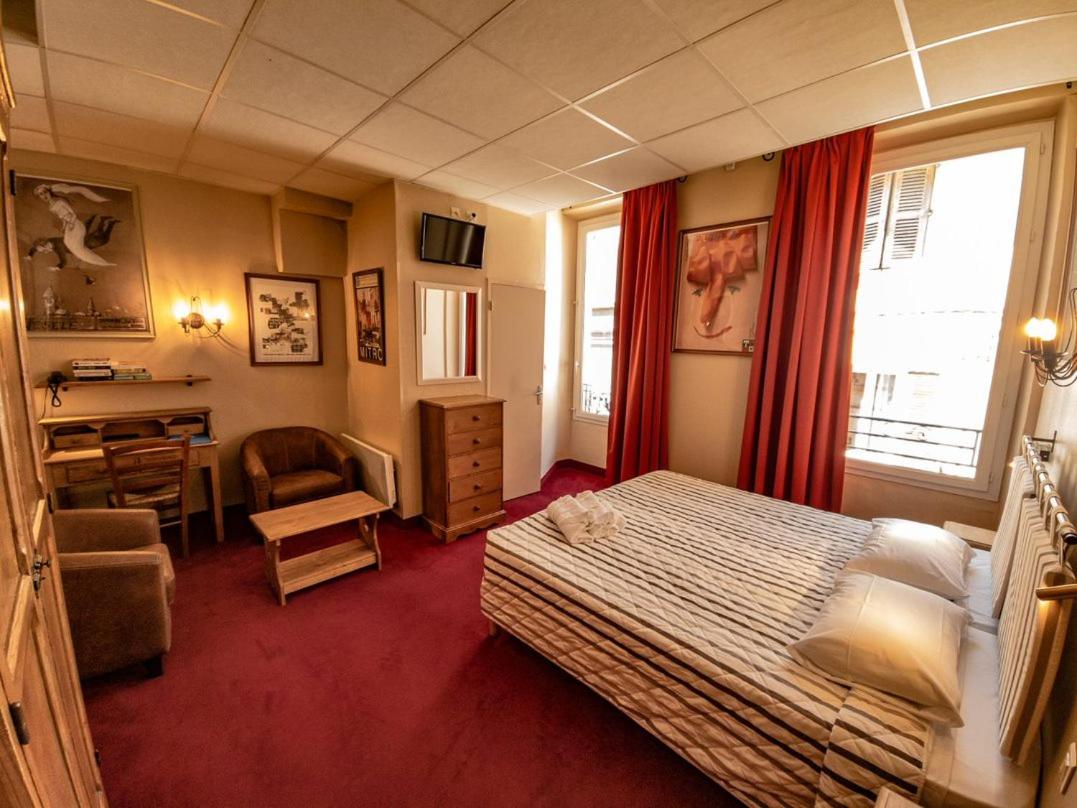 Large Double Room