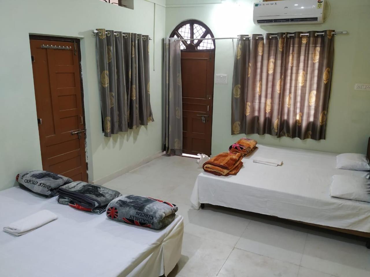 Twin Room photo 2