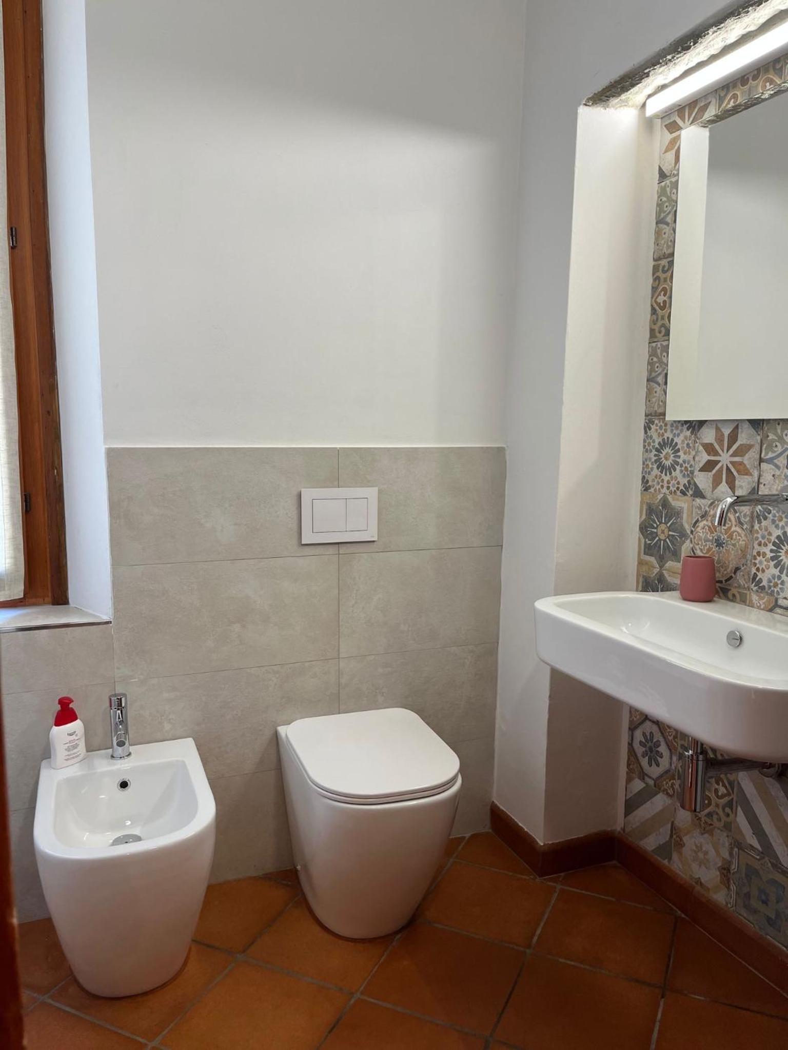 Double or Twin Room with Garden View photo 3