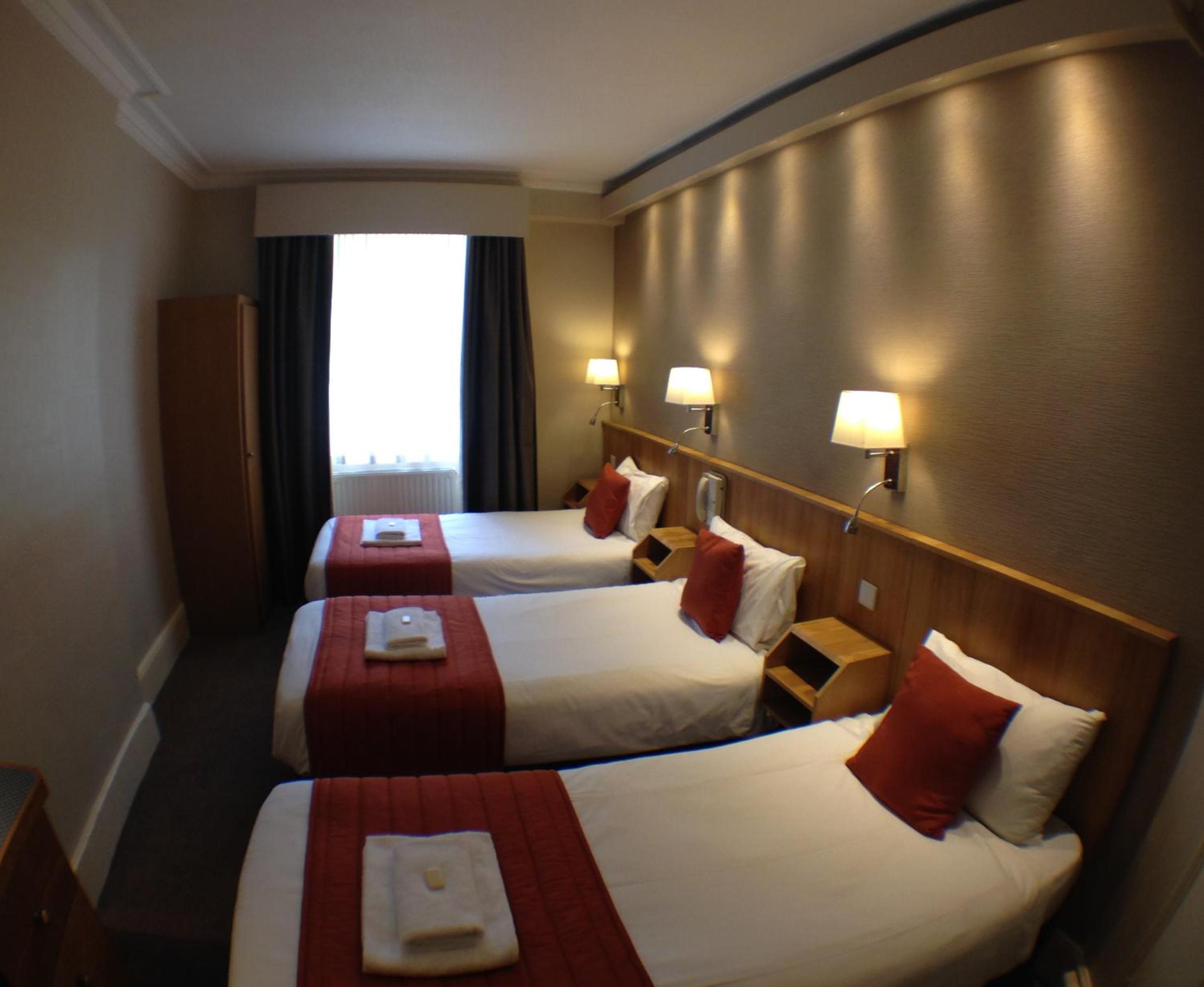 Triple Room photo 3