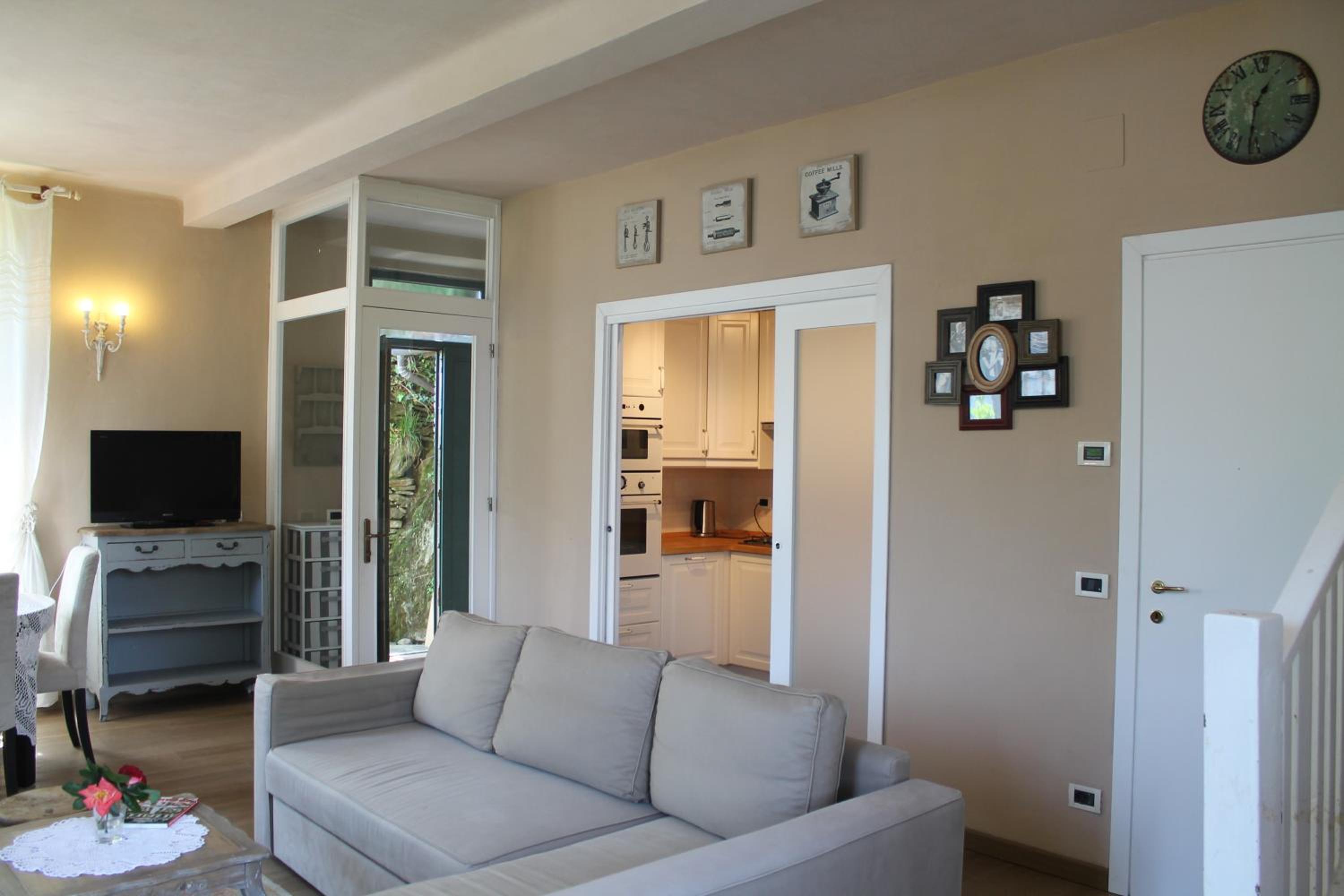 Three-Bedroom House photo 1
