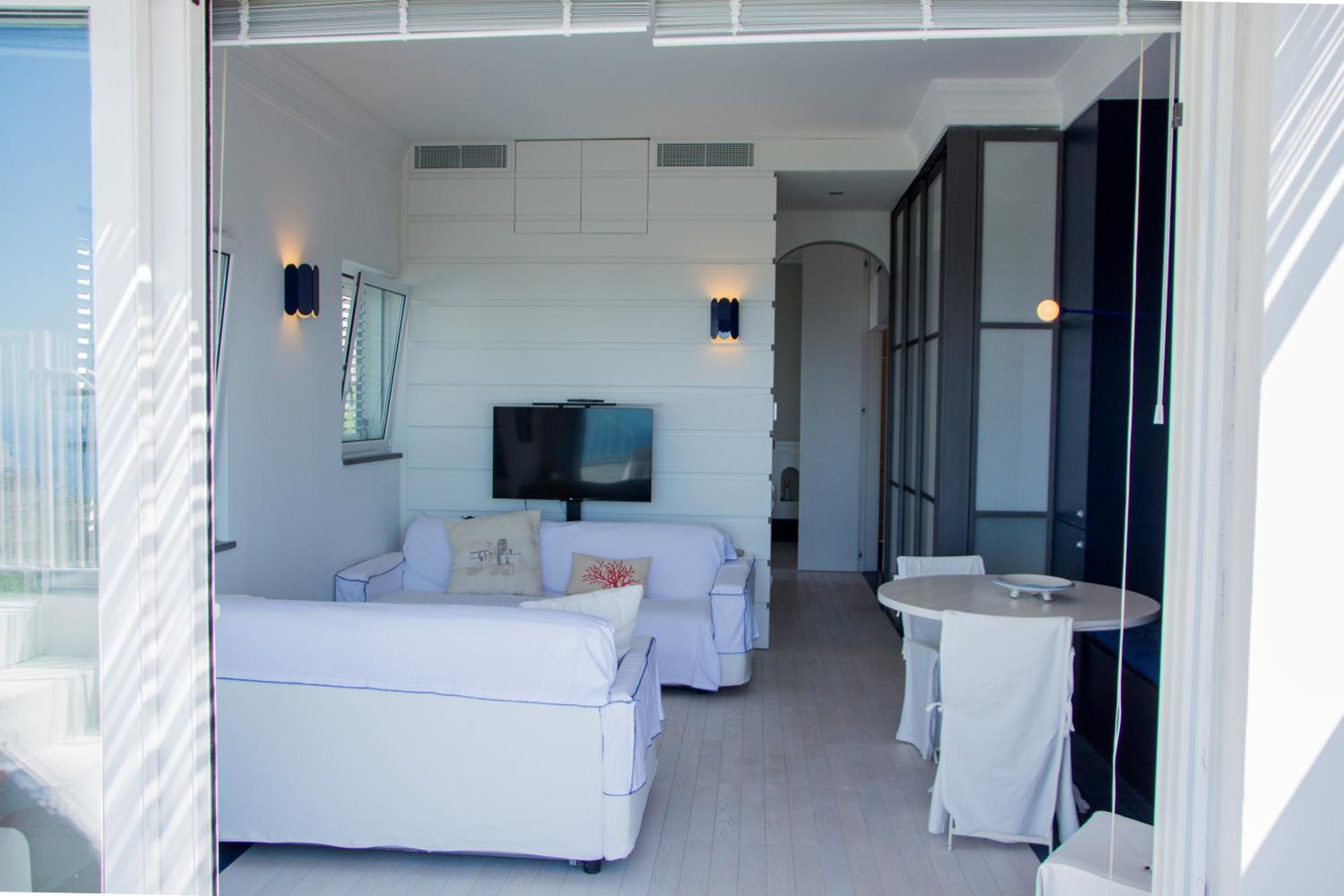 Apartment with Sea View