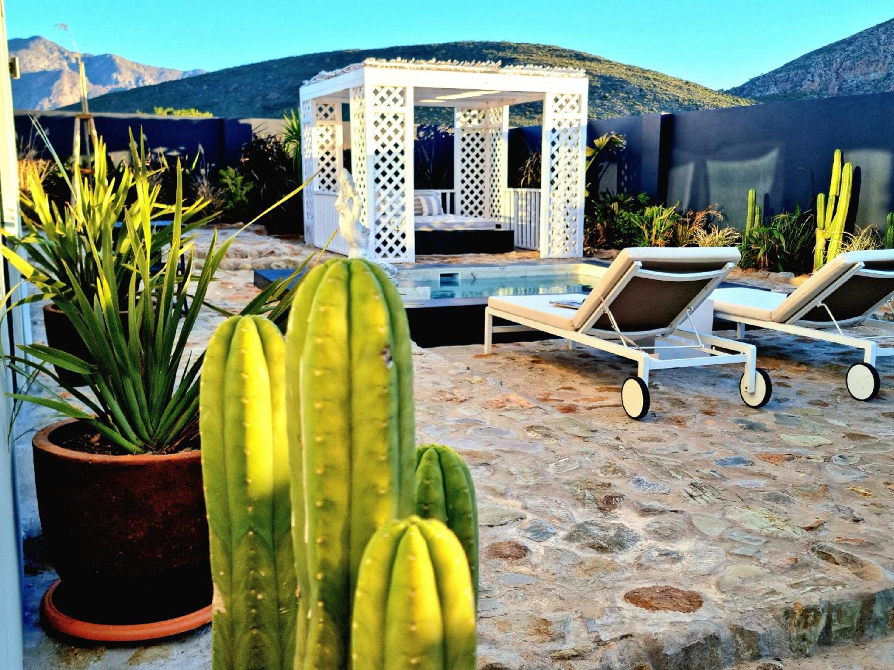 Villa with Private Pool photo 3