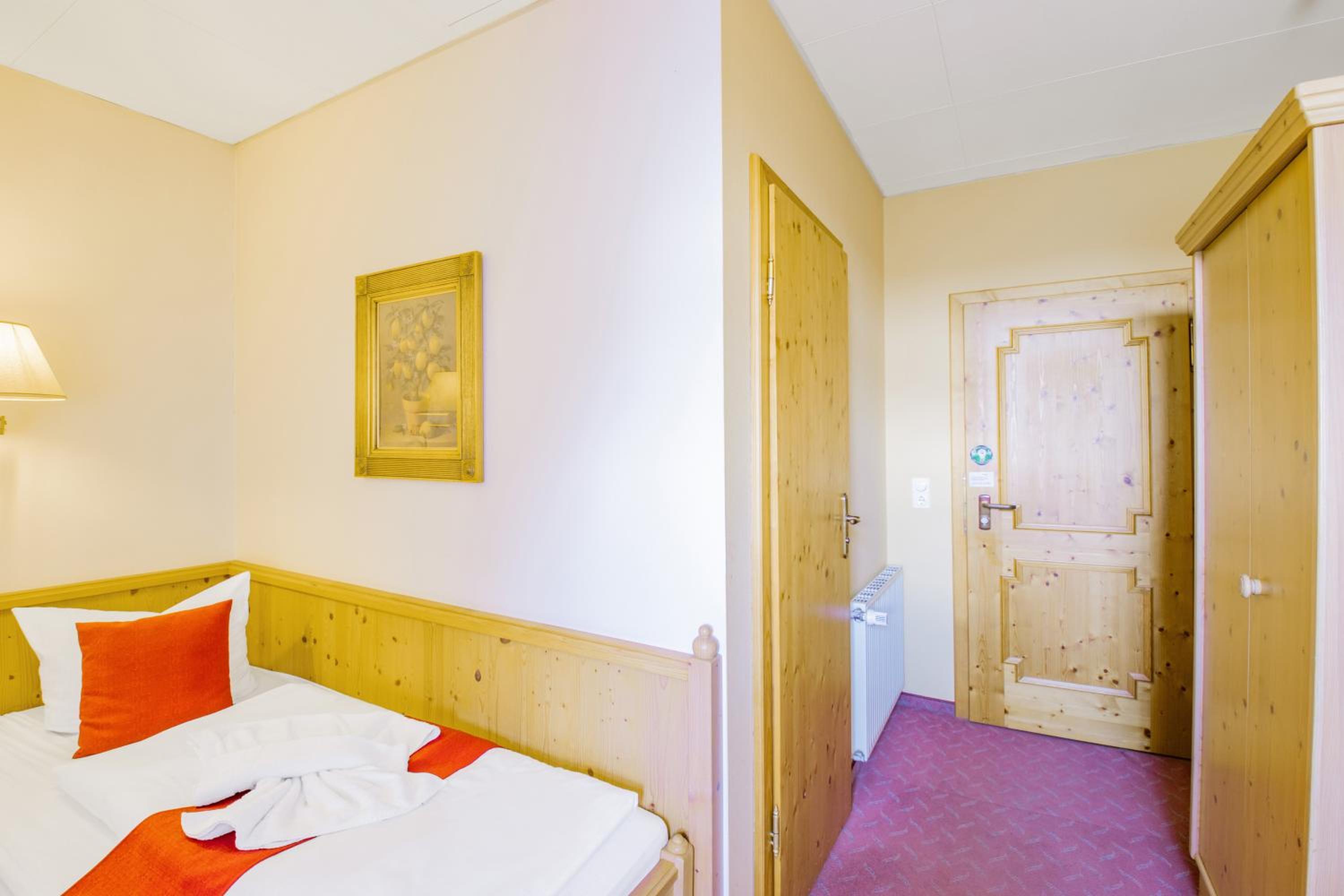 Standard Single Room in the castle photo 2