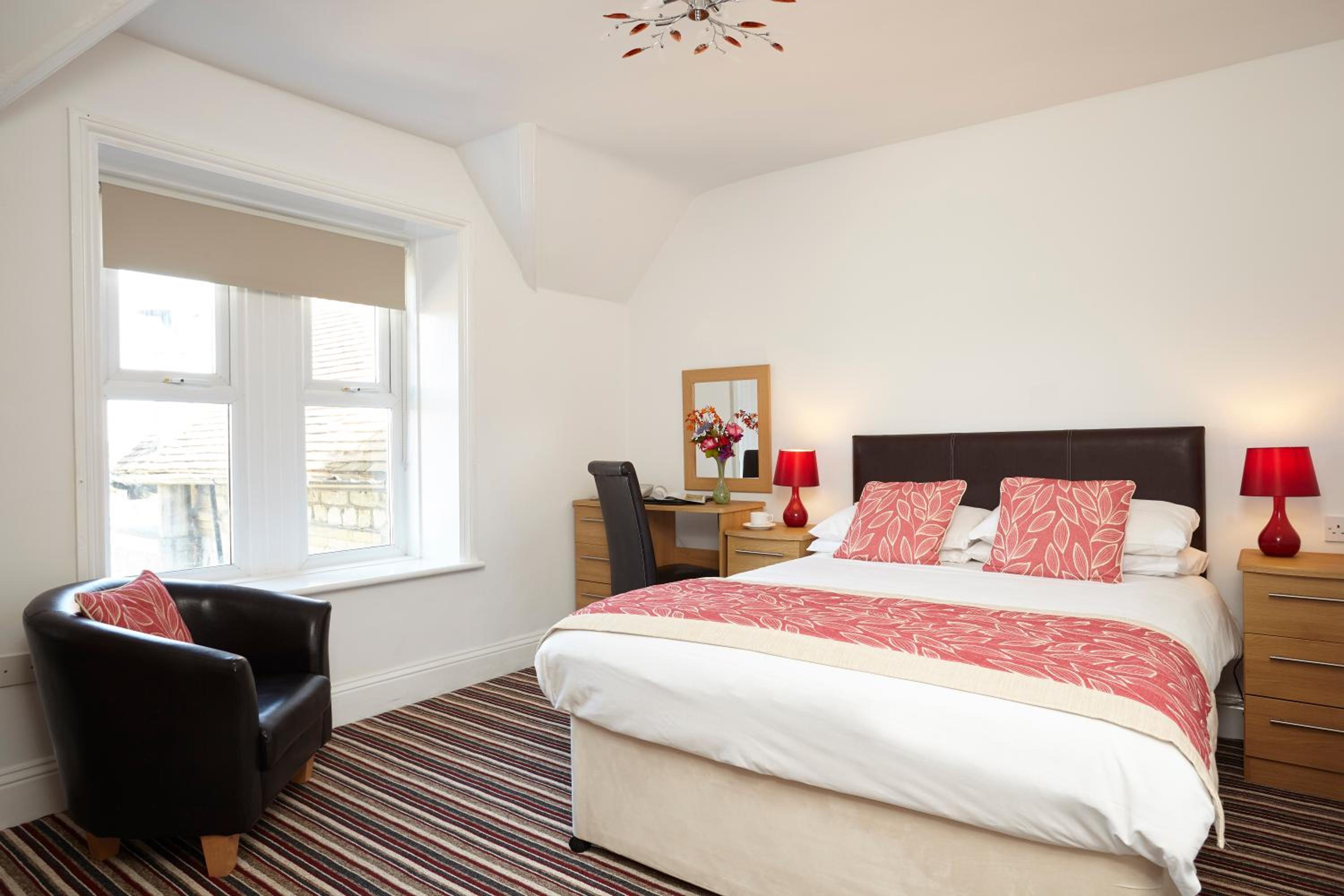 Standard Double Room - Photo 1