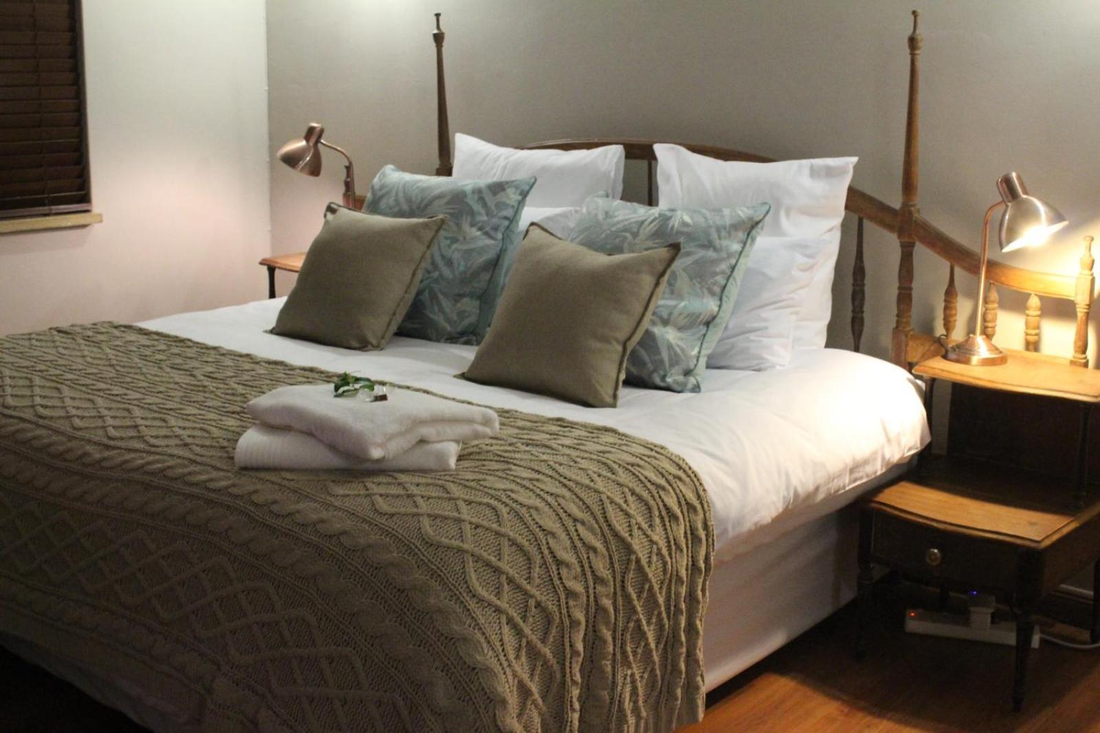 Deluxe King Room photo 1