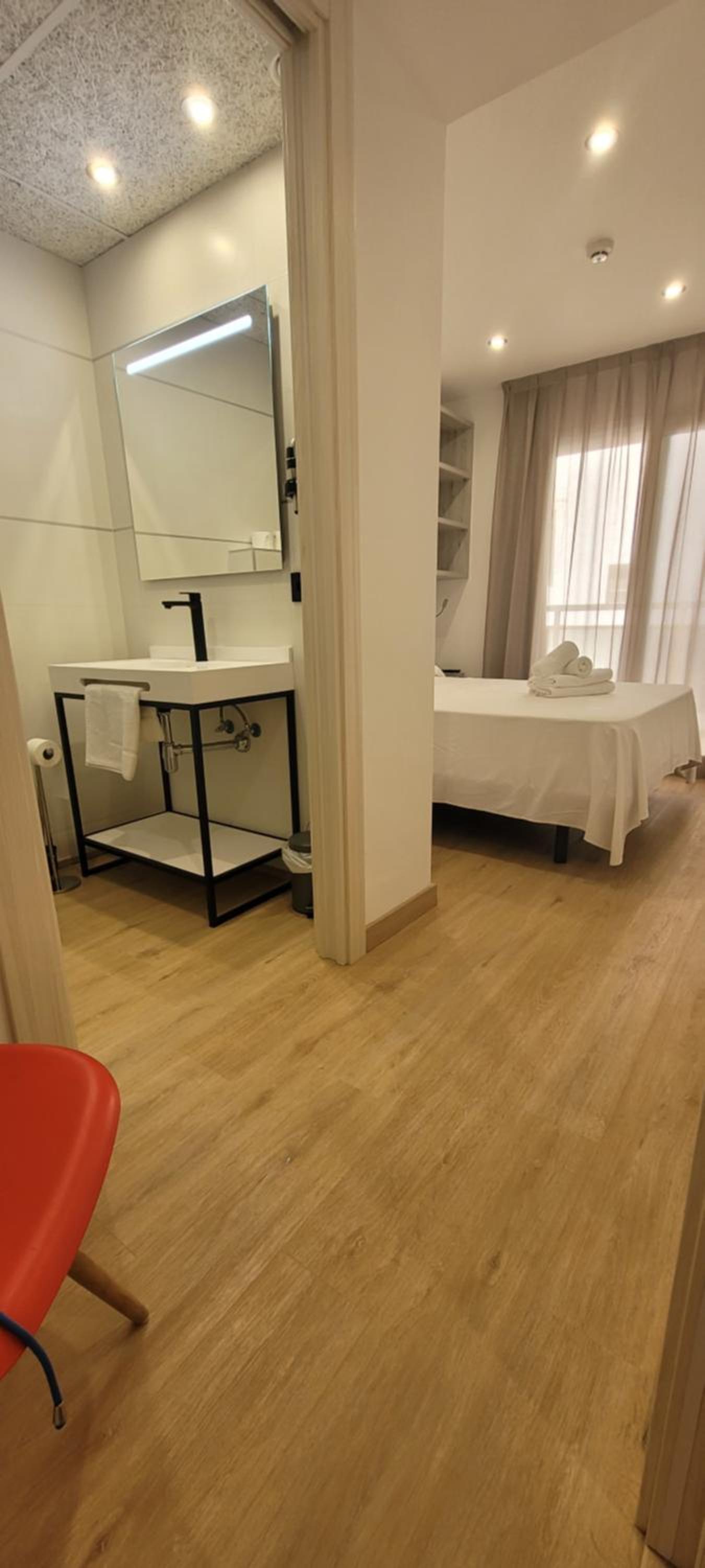 Small Double Room photo 2