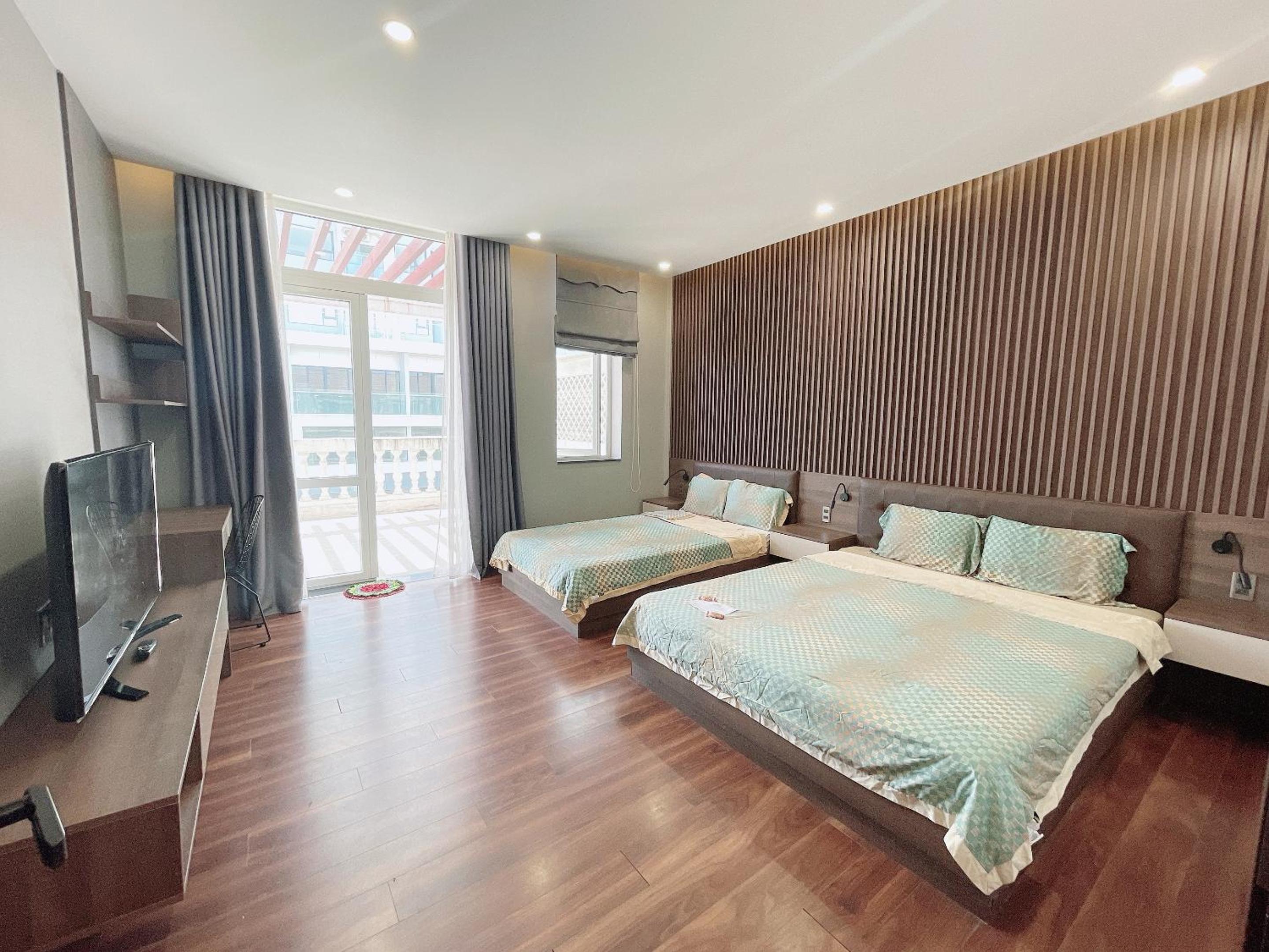 One-Bedroom Apartment - Photo 4