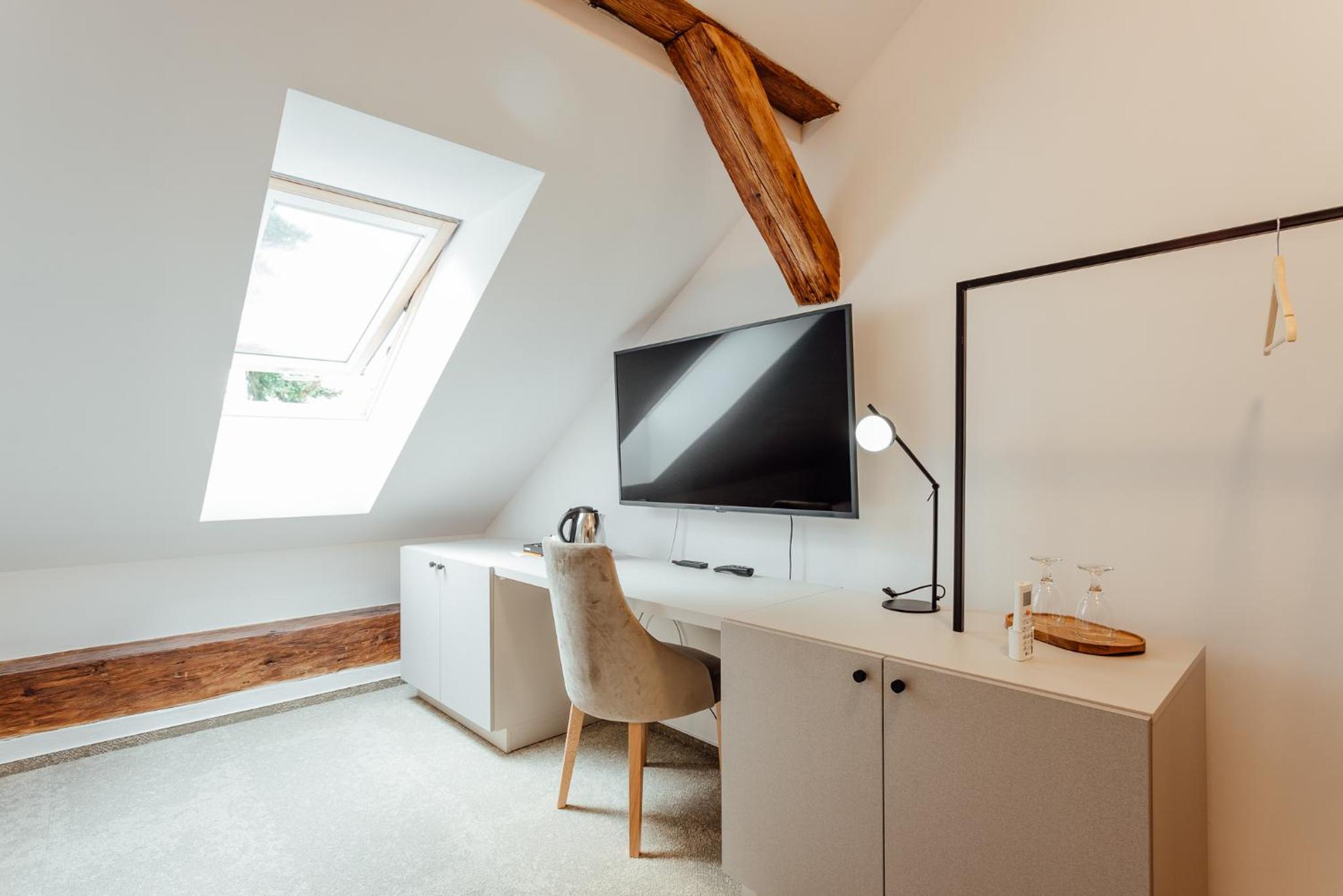 Standard Double Room - Photo 1