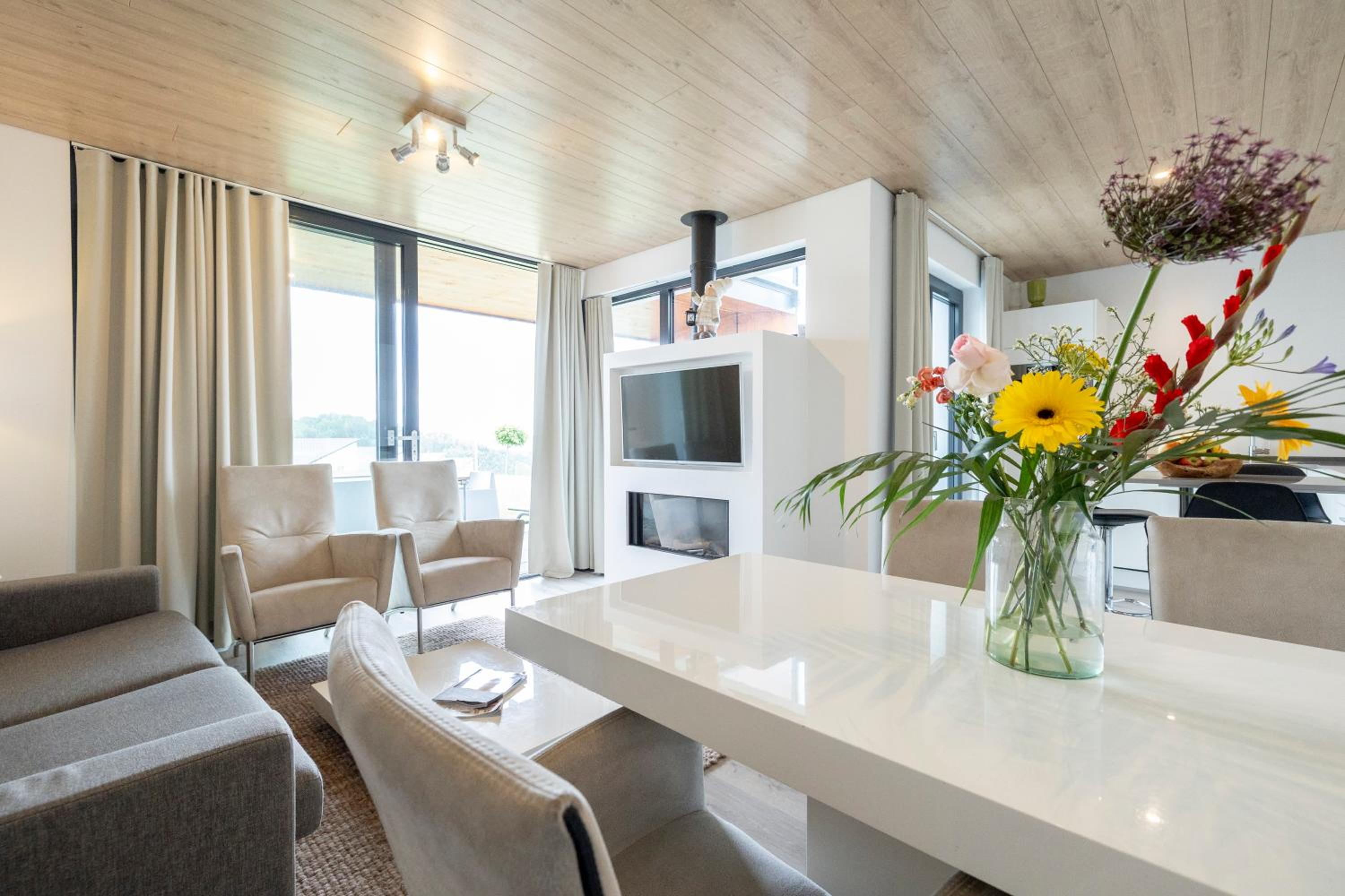 Two-Bedroom Apartment with Sauna