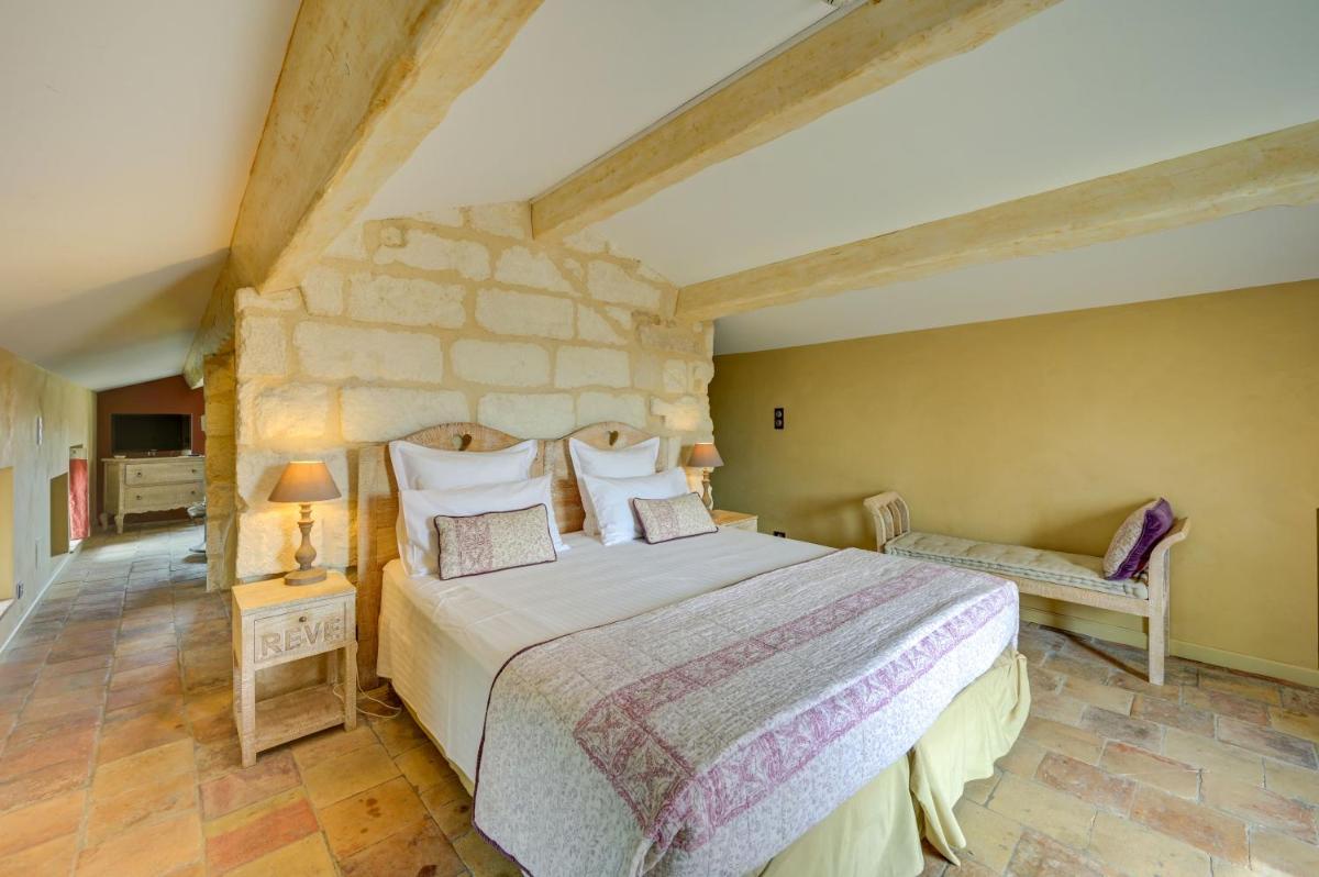 Suite with Balcony photo 2
