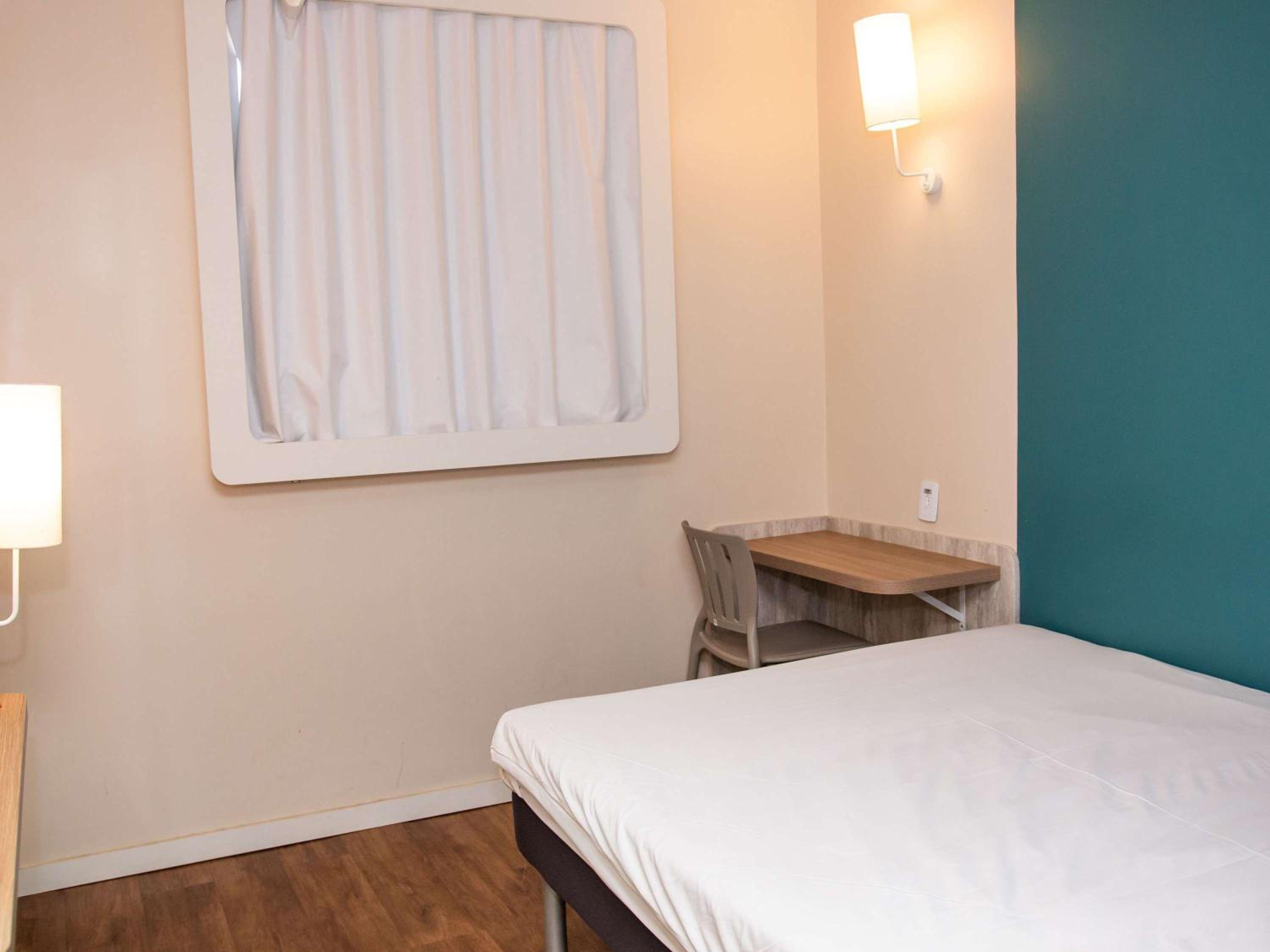 Standard Double Room - Photo 4