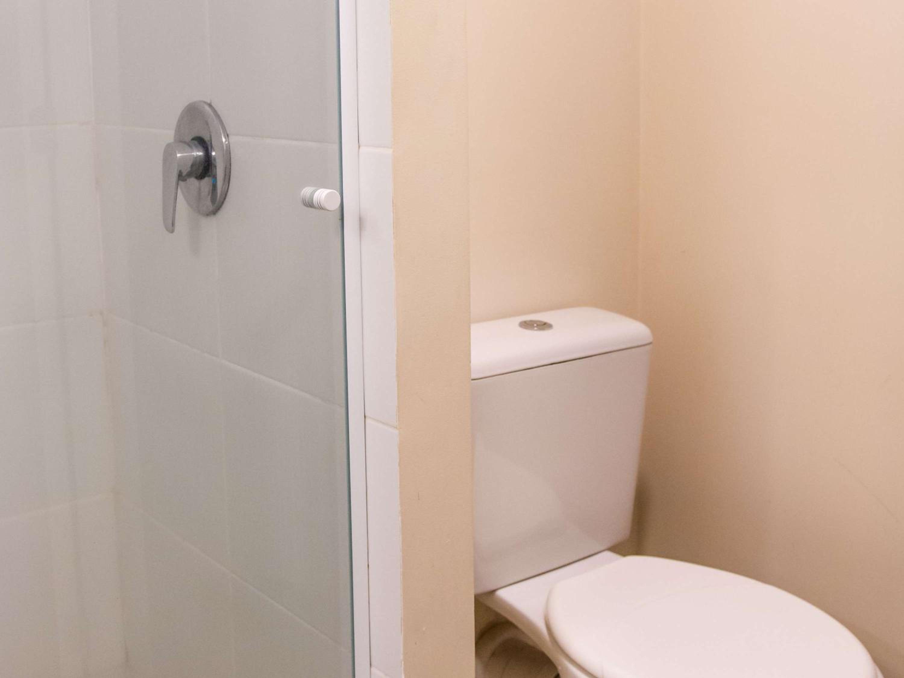 Standard Double Room - Photo 19
