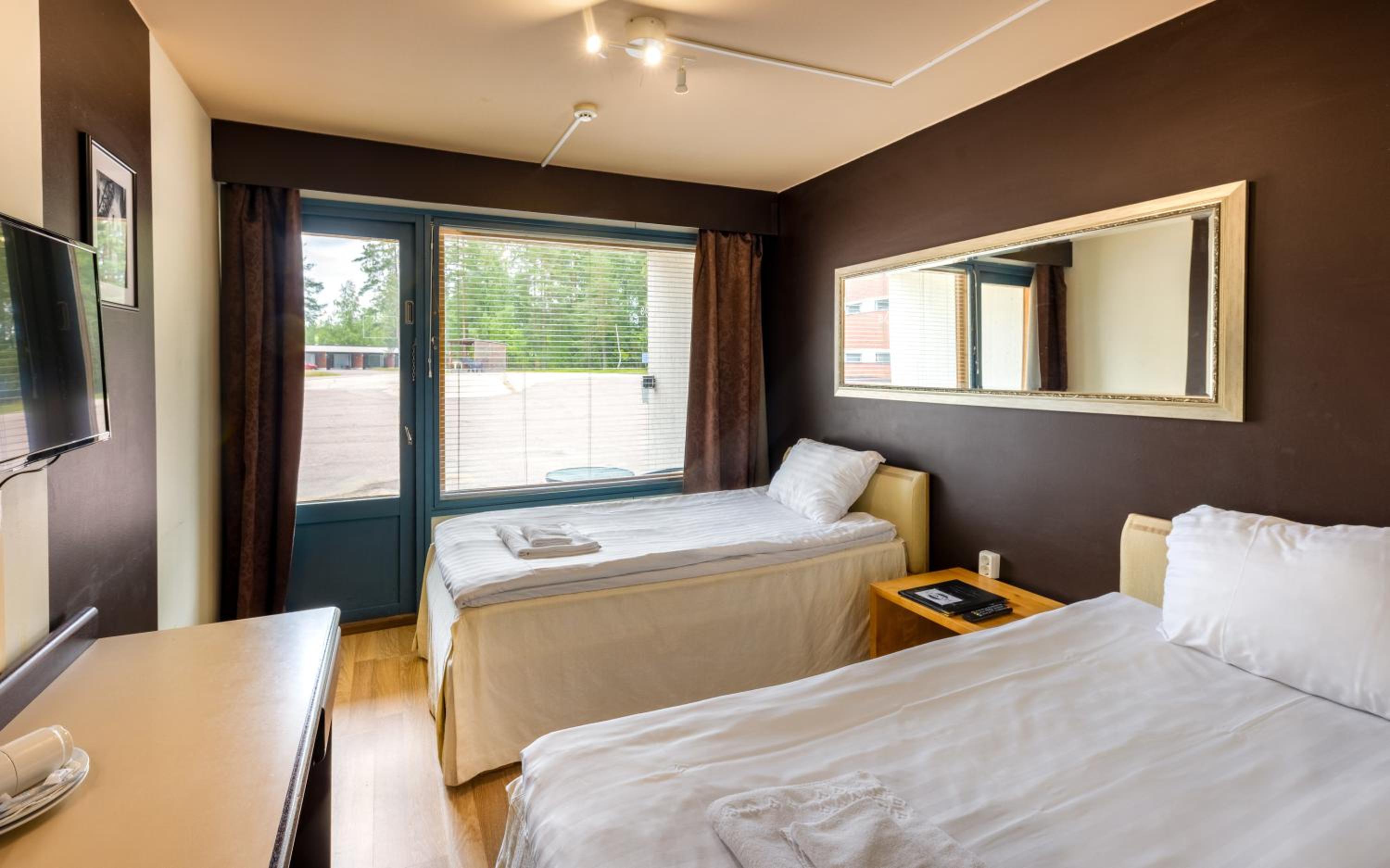 Twin Room with Terrace photo 3
