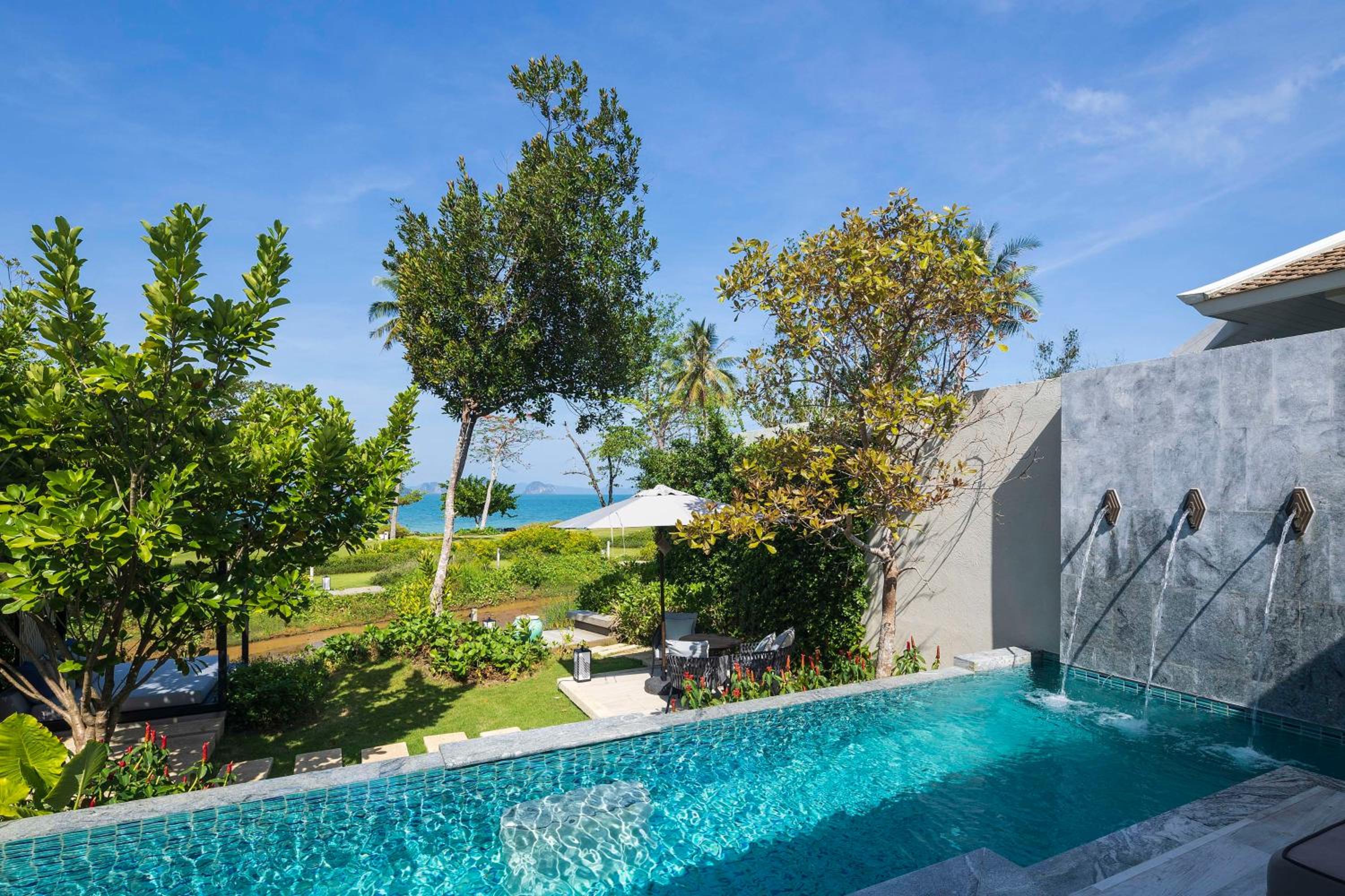 Beachfront Pool Villa - Photo 5