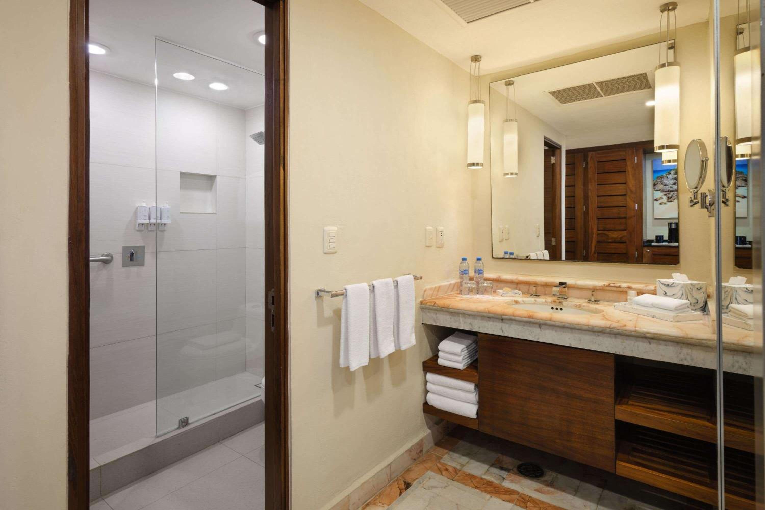 Superior Double Room with Pool View, Non-Smoking