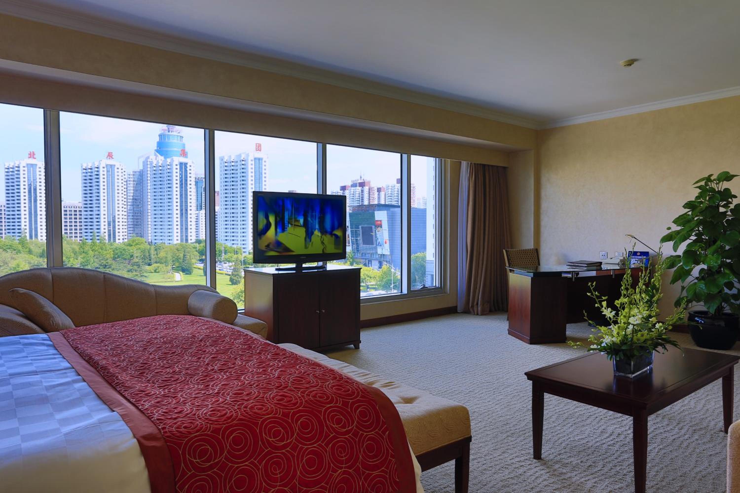 Deluxe Double Room with Park View - Photo 3