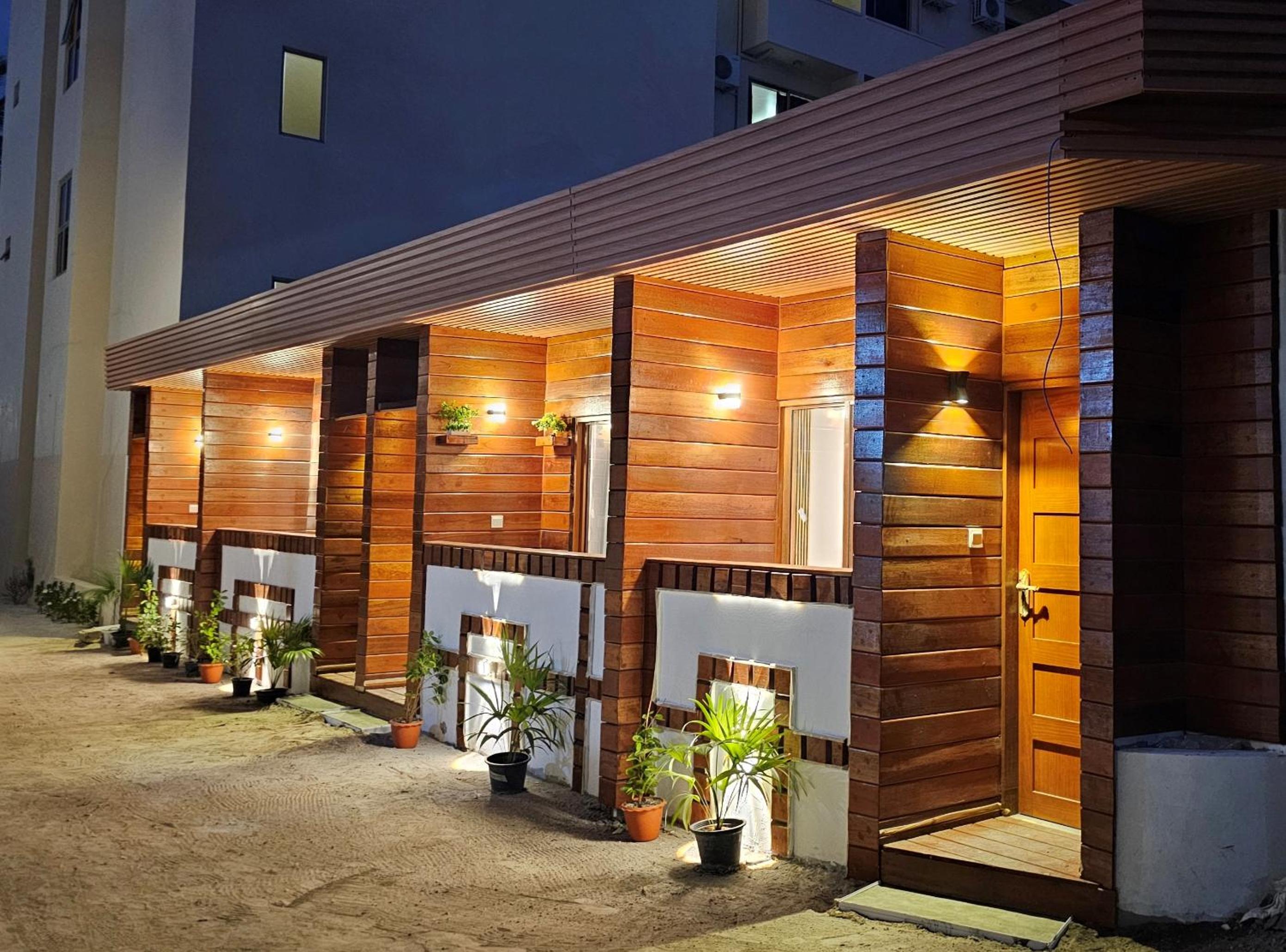 Deluxe Double or Twin Room - Photo 2