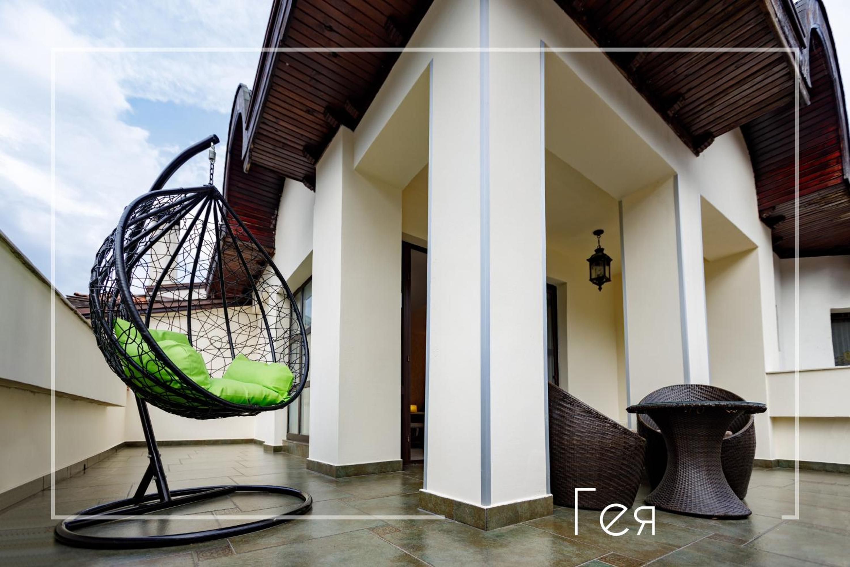 Double Room with Terrace - Photo 3