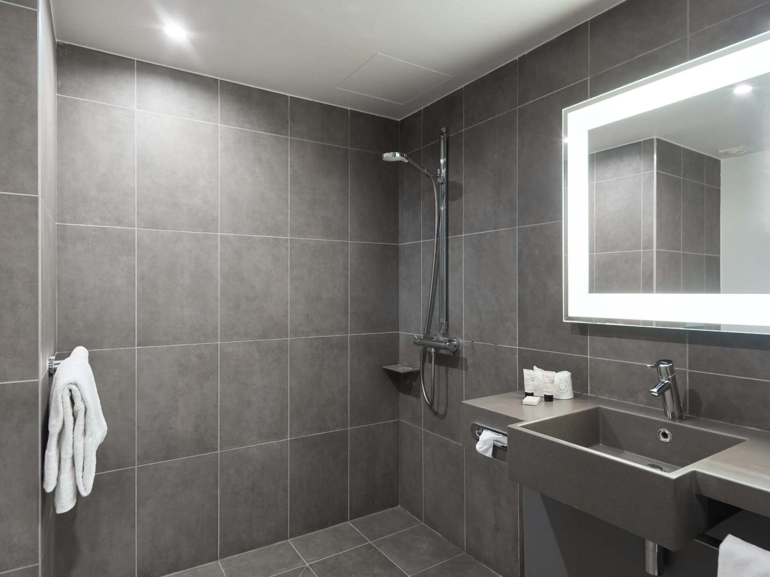 Quadruple Room - Photo 2