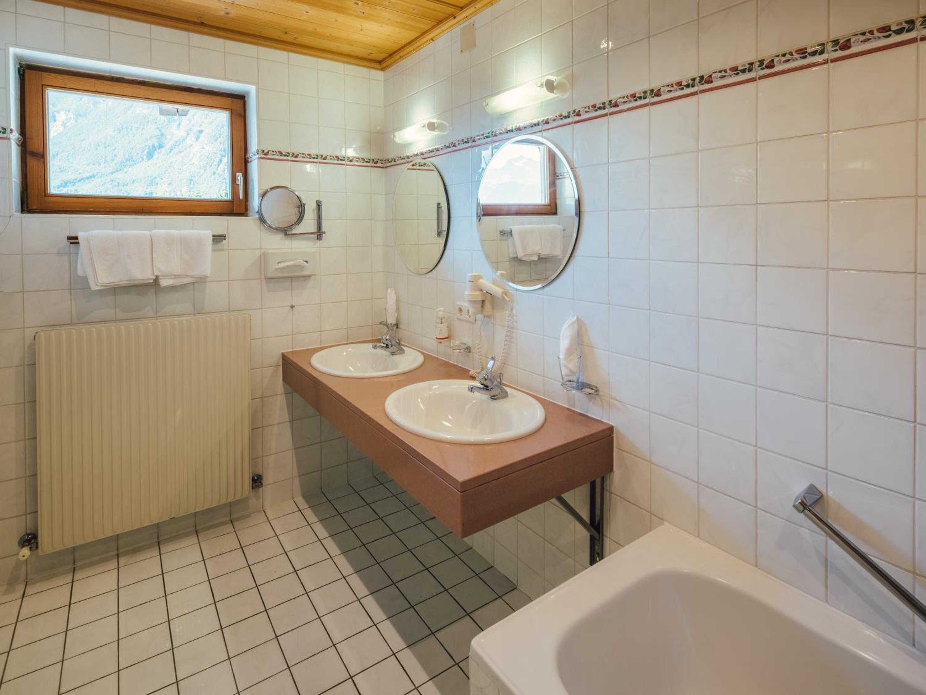 Double Room - Photo 2