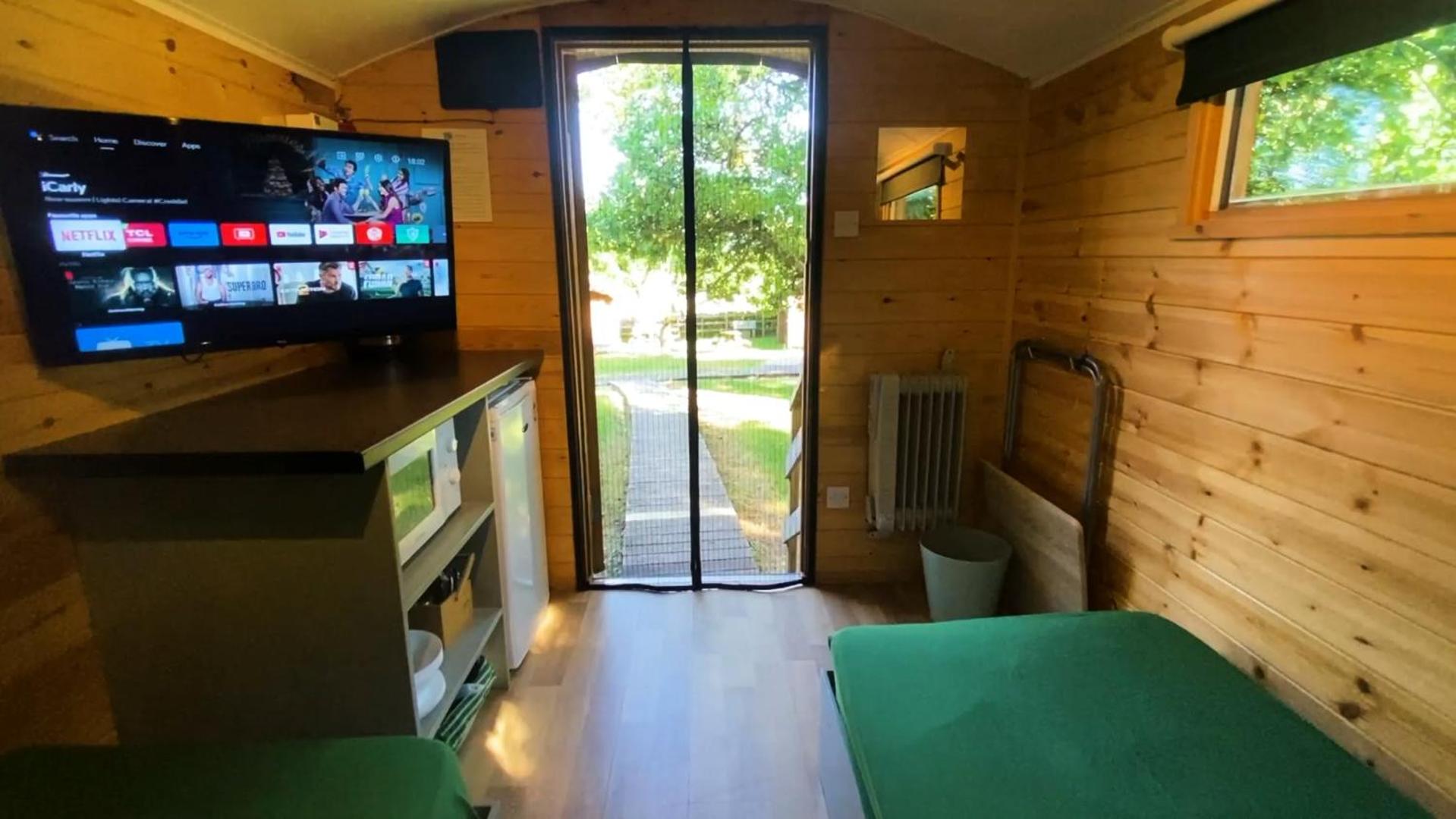 Lorton Vale Camping Pod photo 1