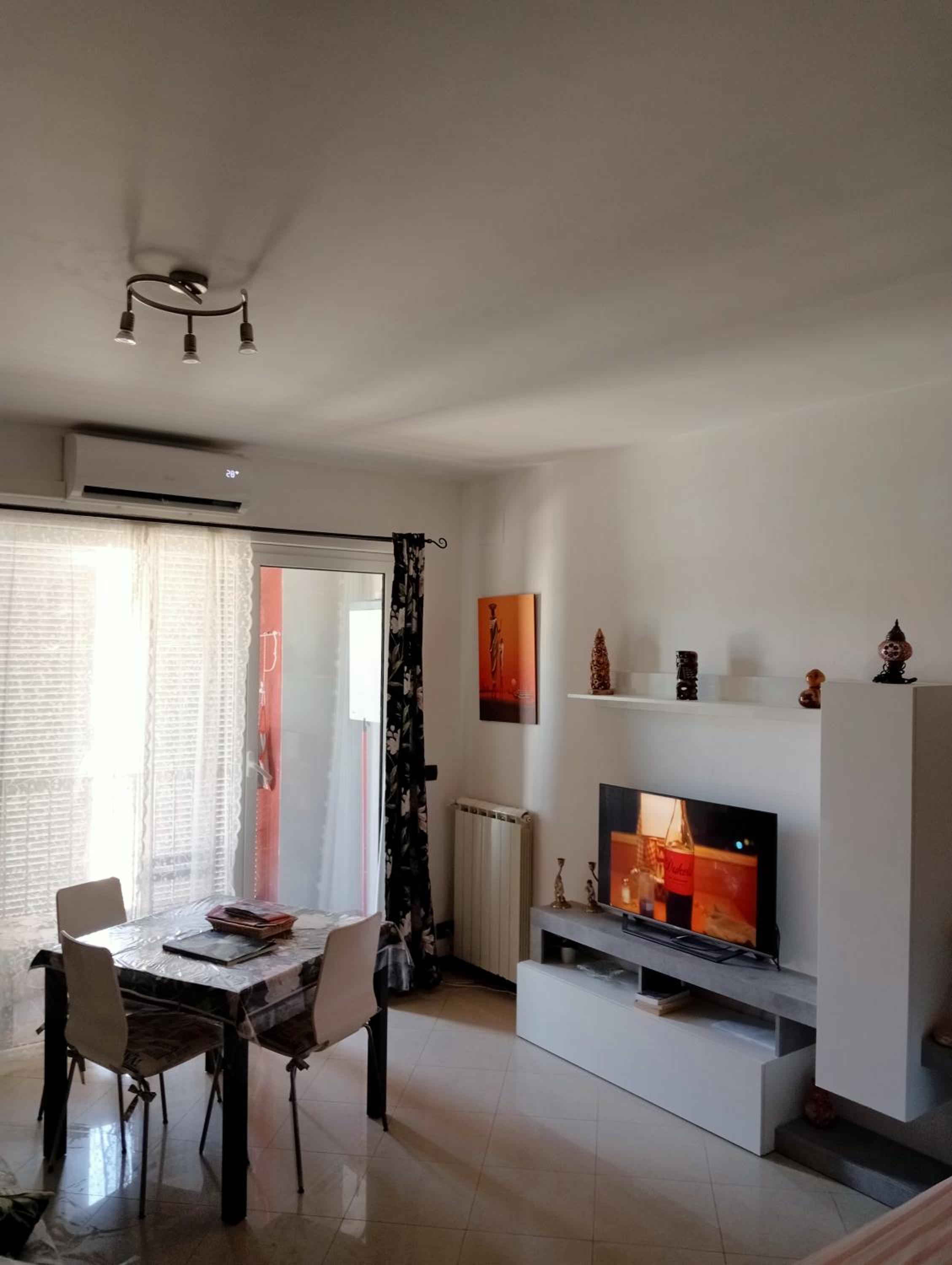 Loft - Photo 1
